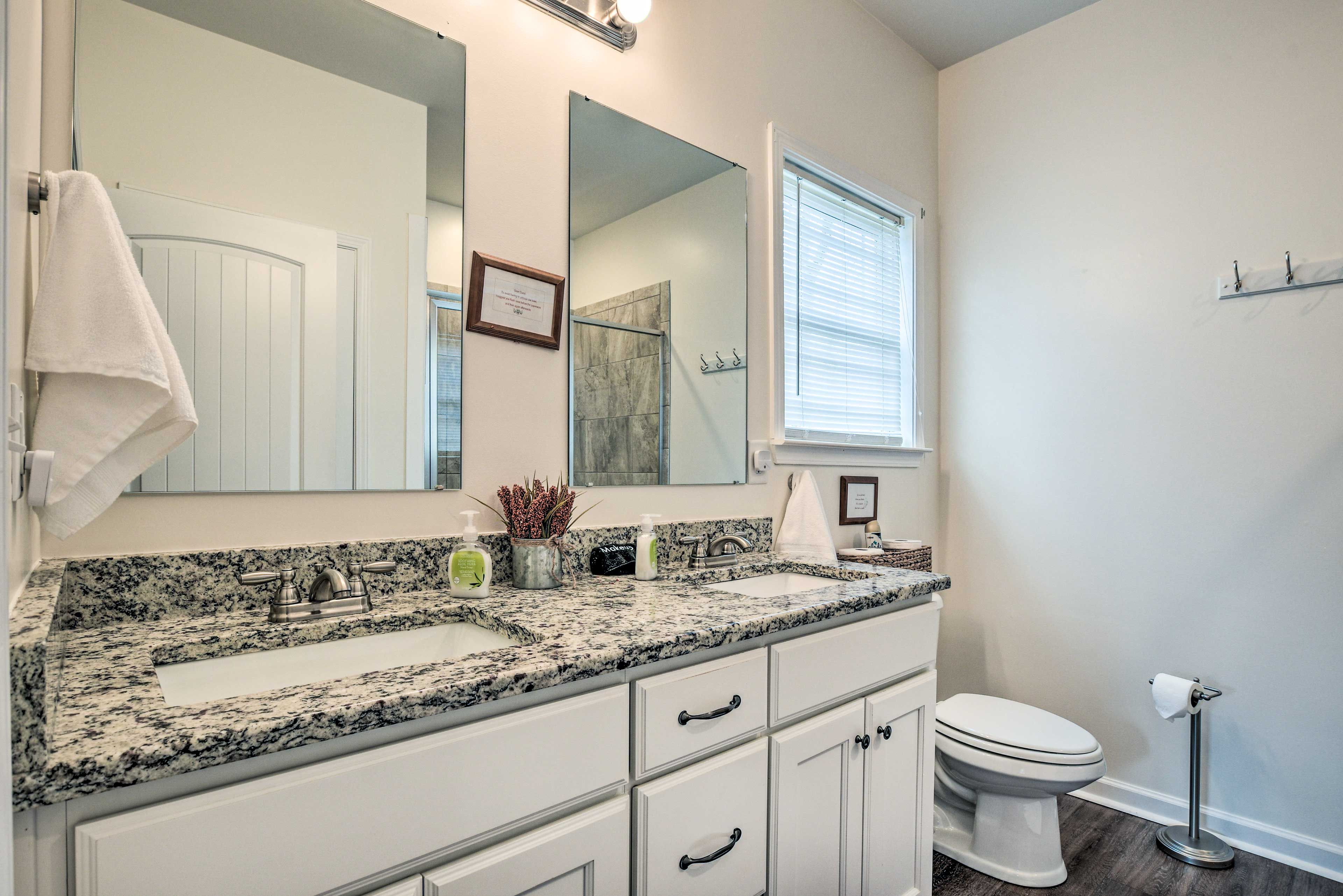 En-Suite Bathroom | Hair Dryer