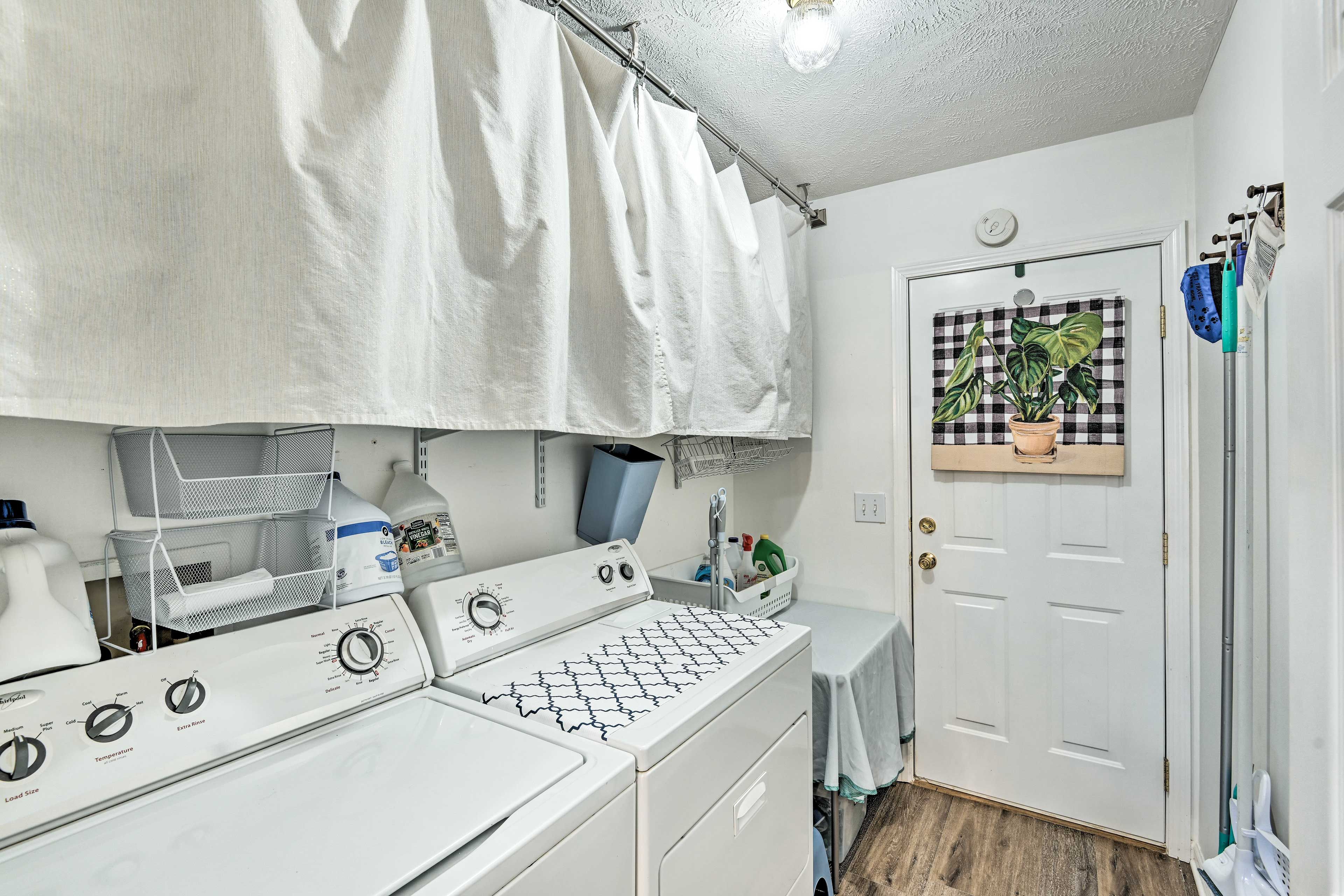 Laundry Area | Detergent Provided
