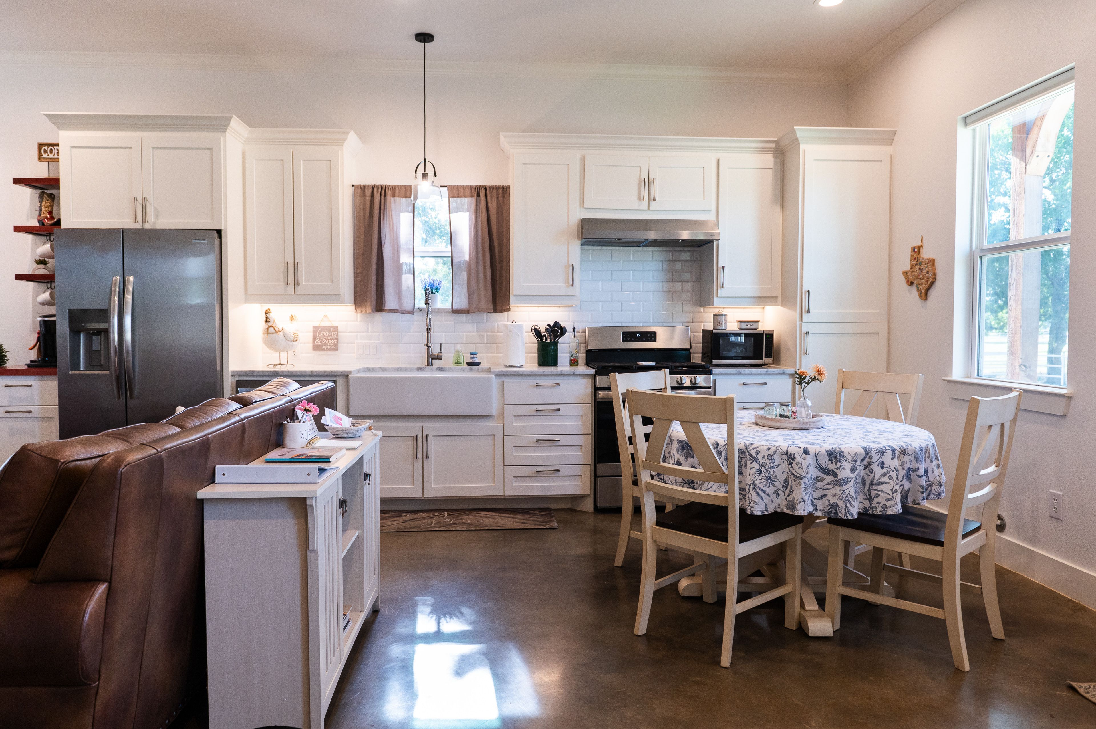 Dining Area | Dishware/Flatware Provided | Keurig Coffee Maker