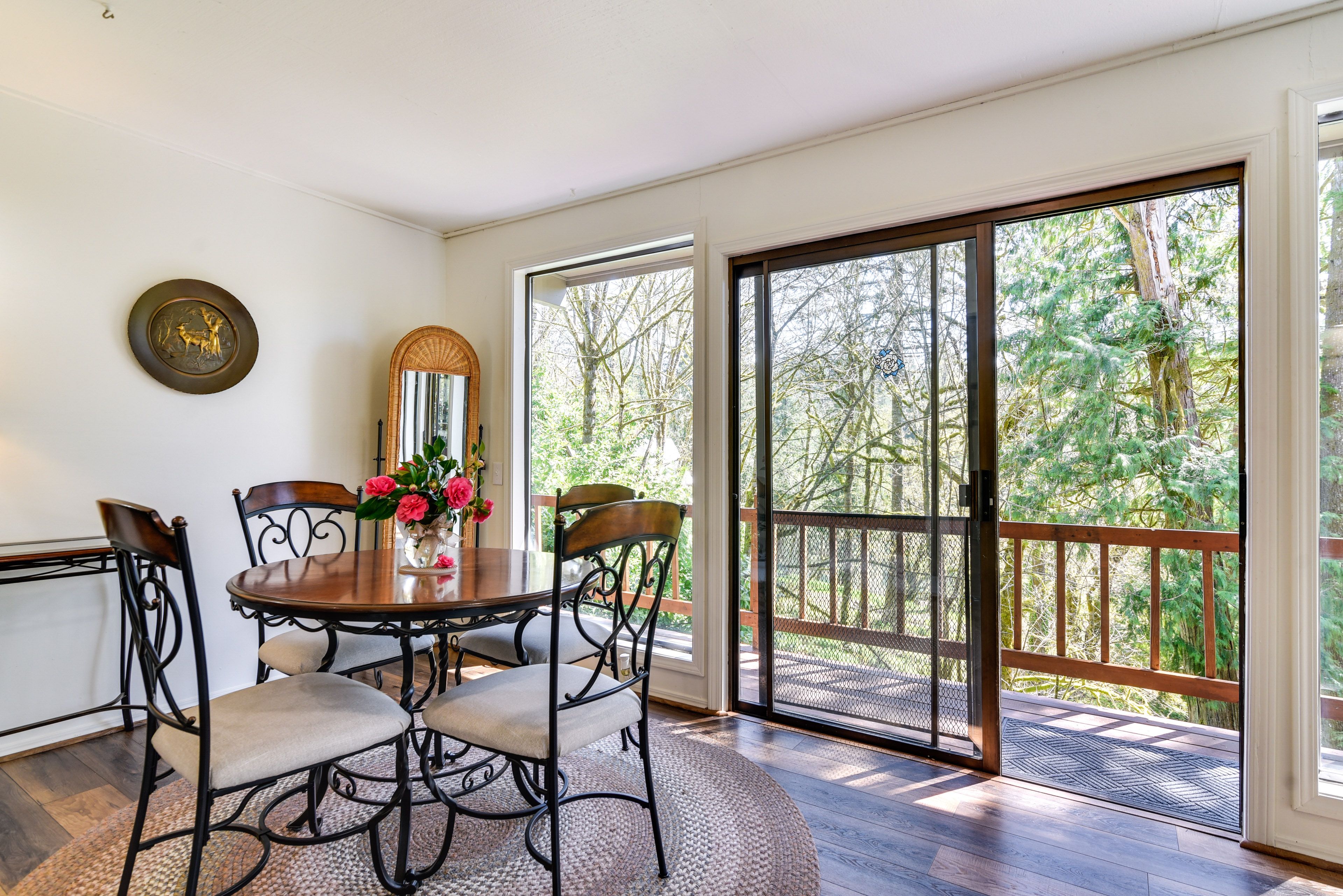 Sunroom | Single-Story Home | Dining Area