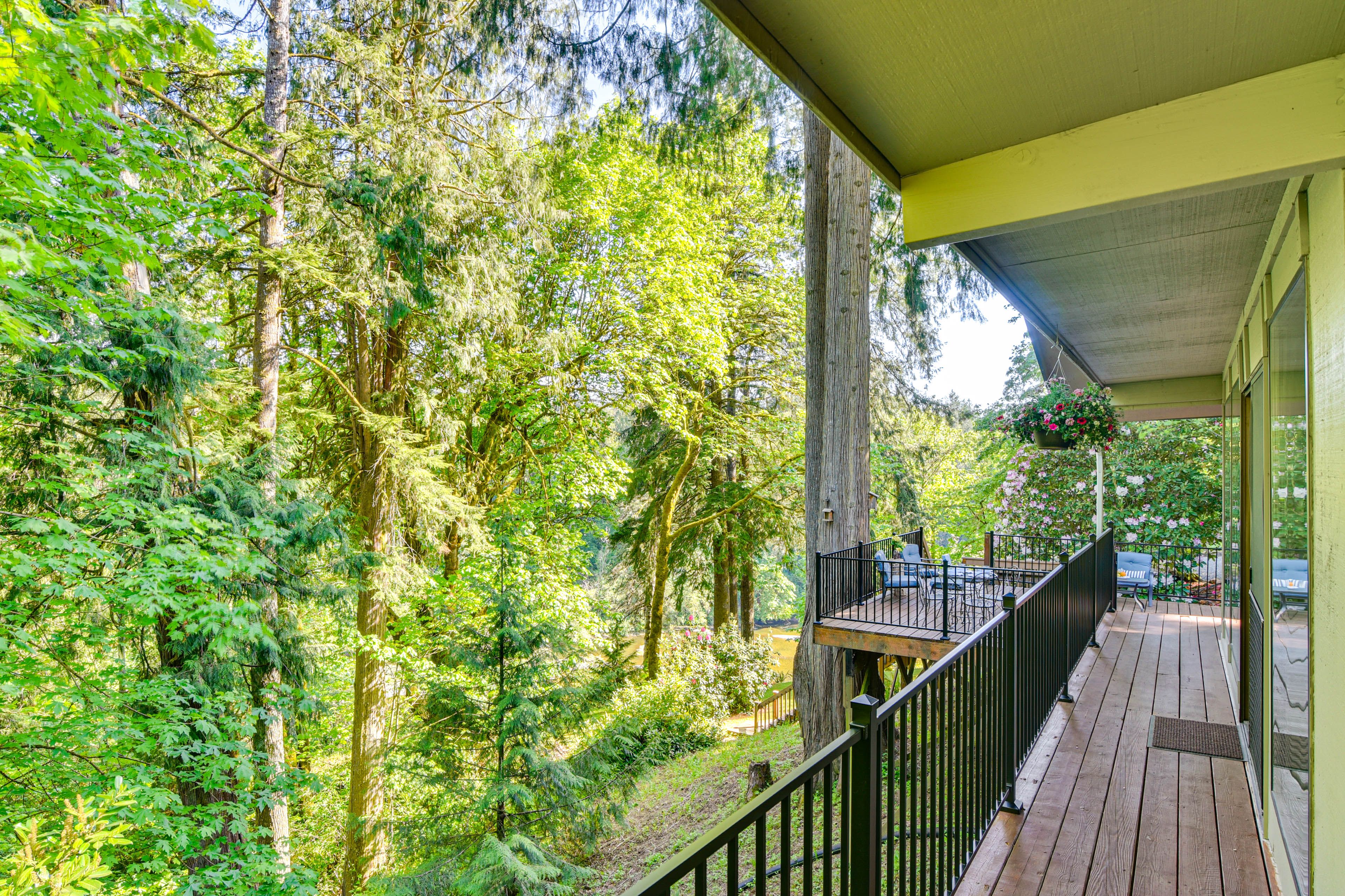 Tiered Decks | Wooded Scenery | River Access & Views