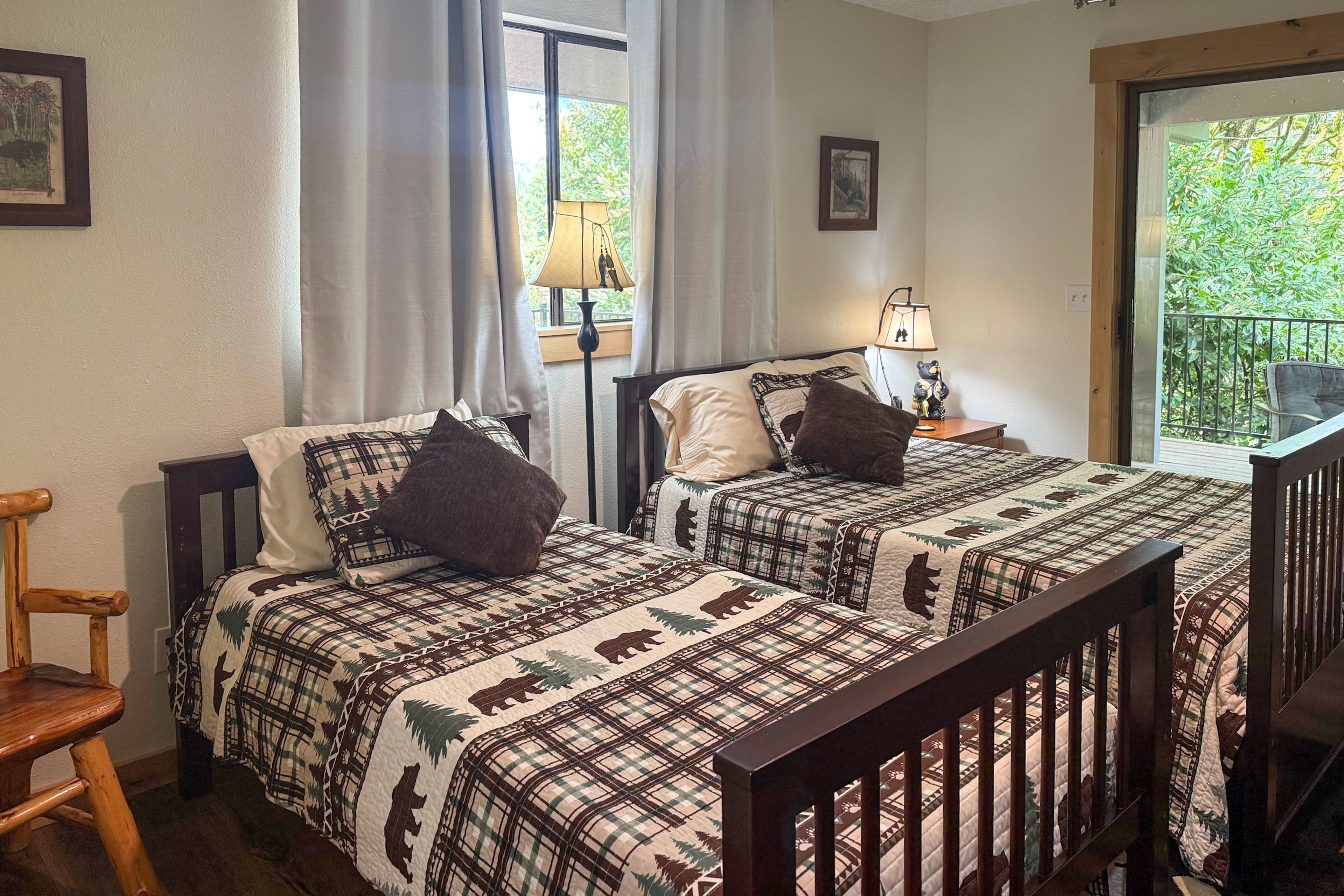 Bedroom 2 | Full Bed | Twin Bed