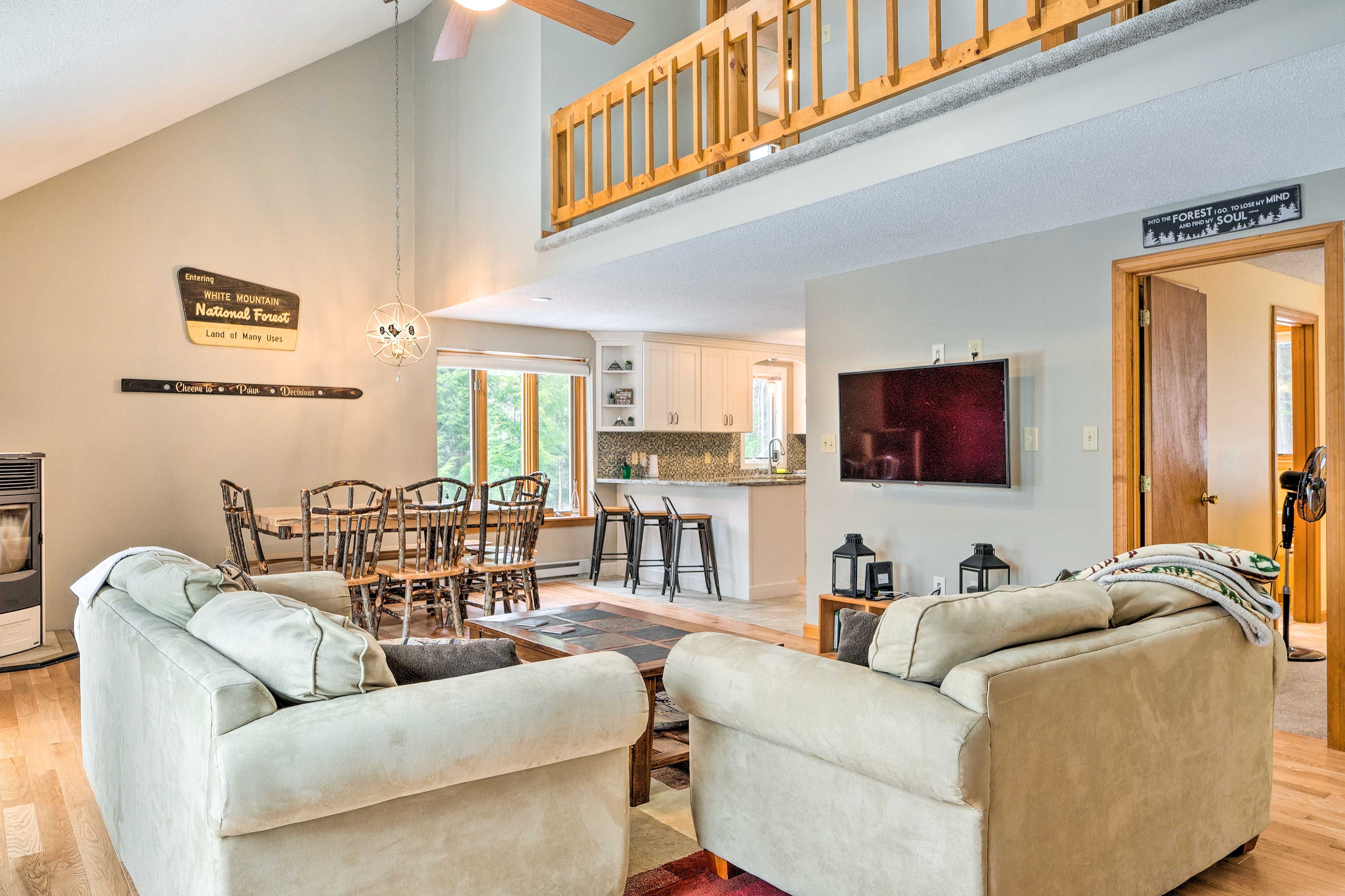 Campton Vacation Rental | 3BR | 2BA | Stairs Required | 1,600 Sq Ft