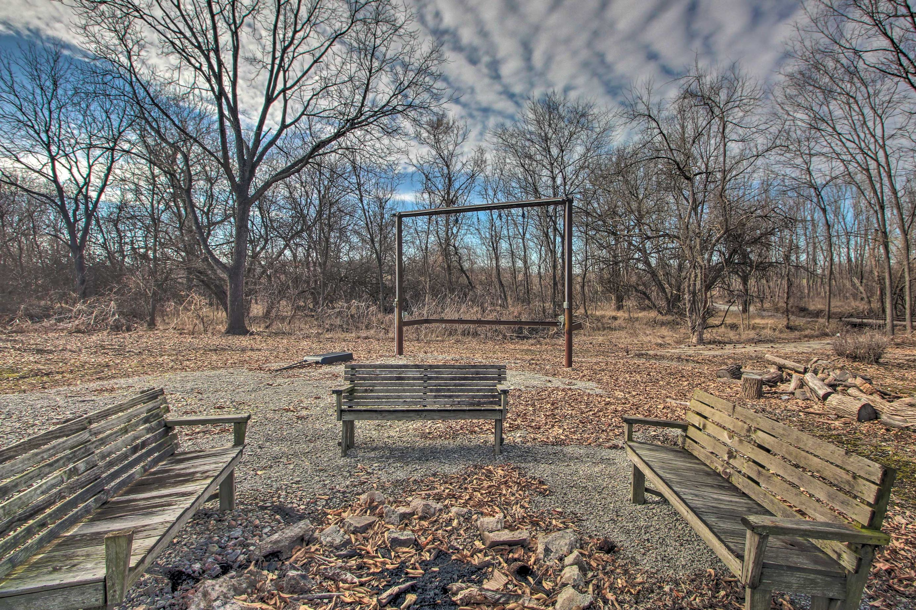 Private Fire Pit (BYOW)