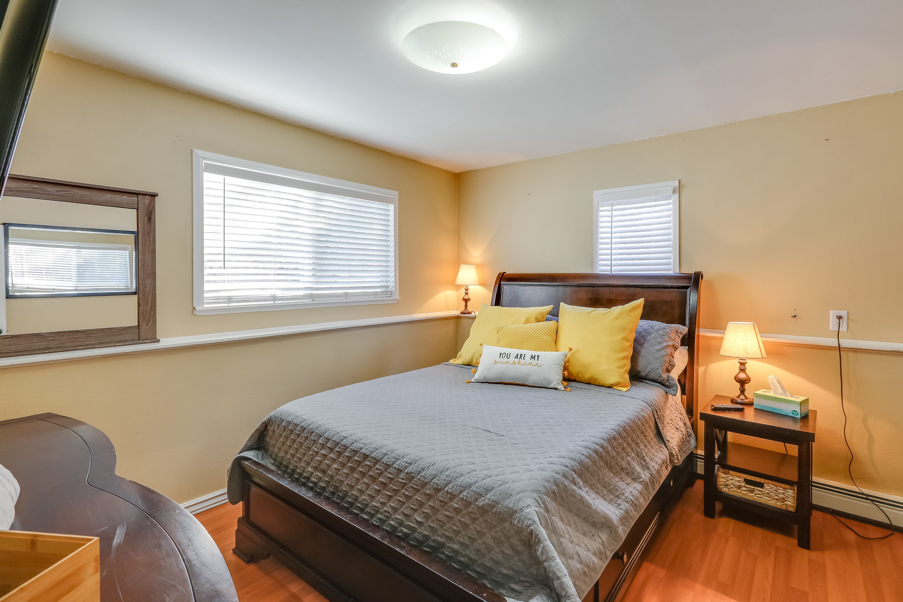 Bedroom 2 | Queen Bed