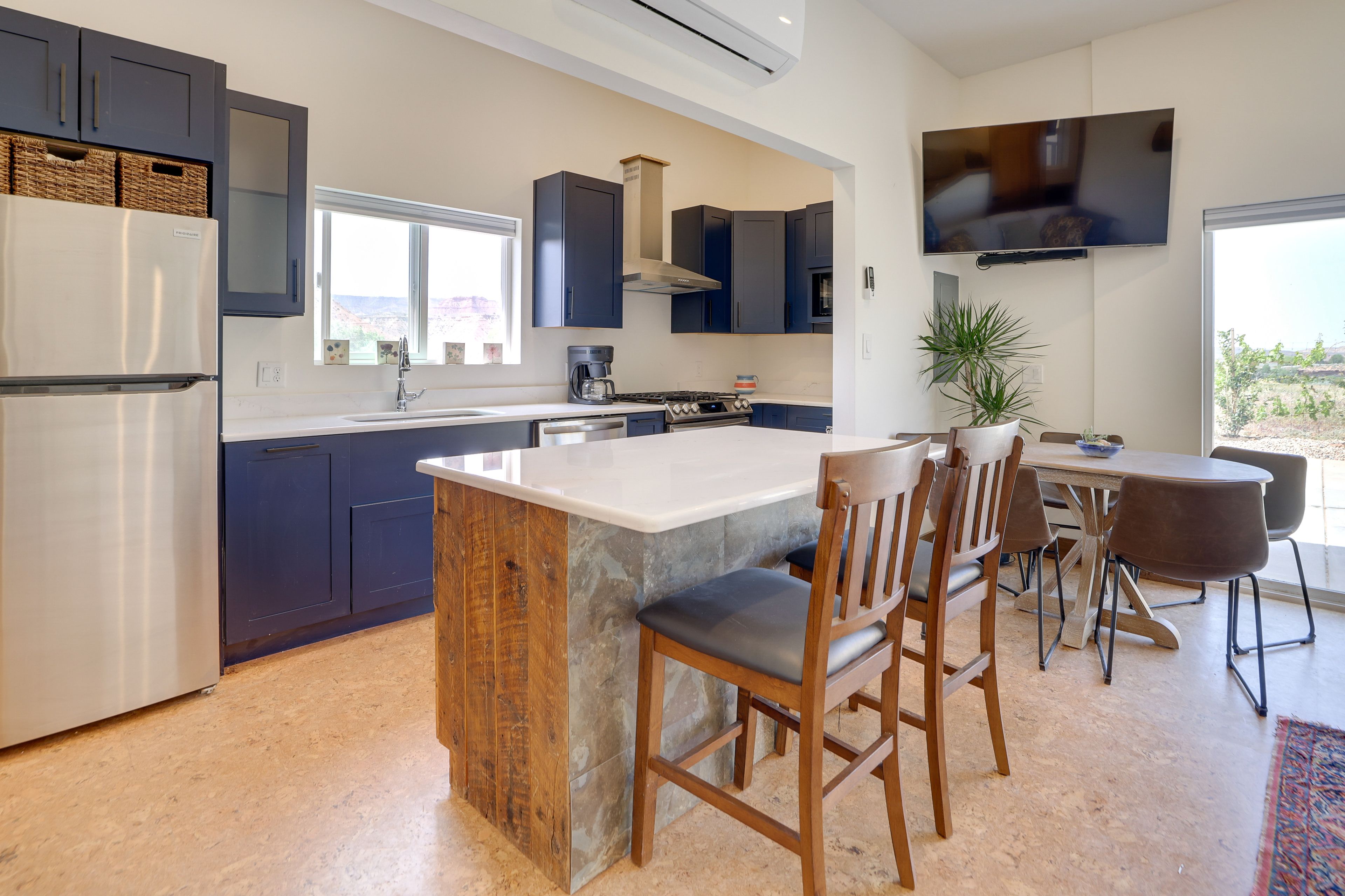 Kitchen | Coffee Maker | Dishwasher | Spices | Blender