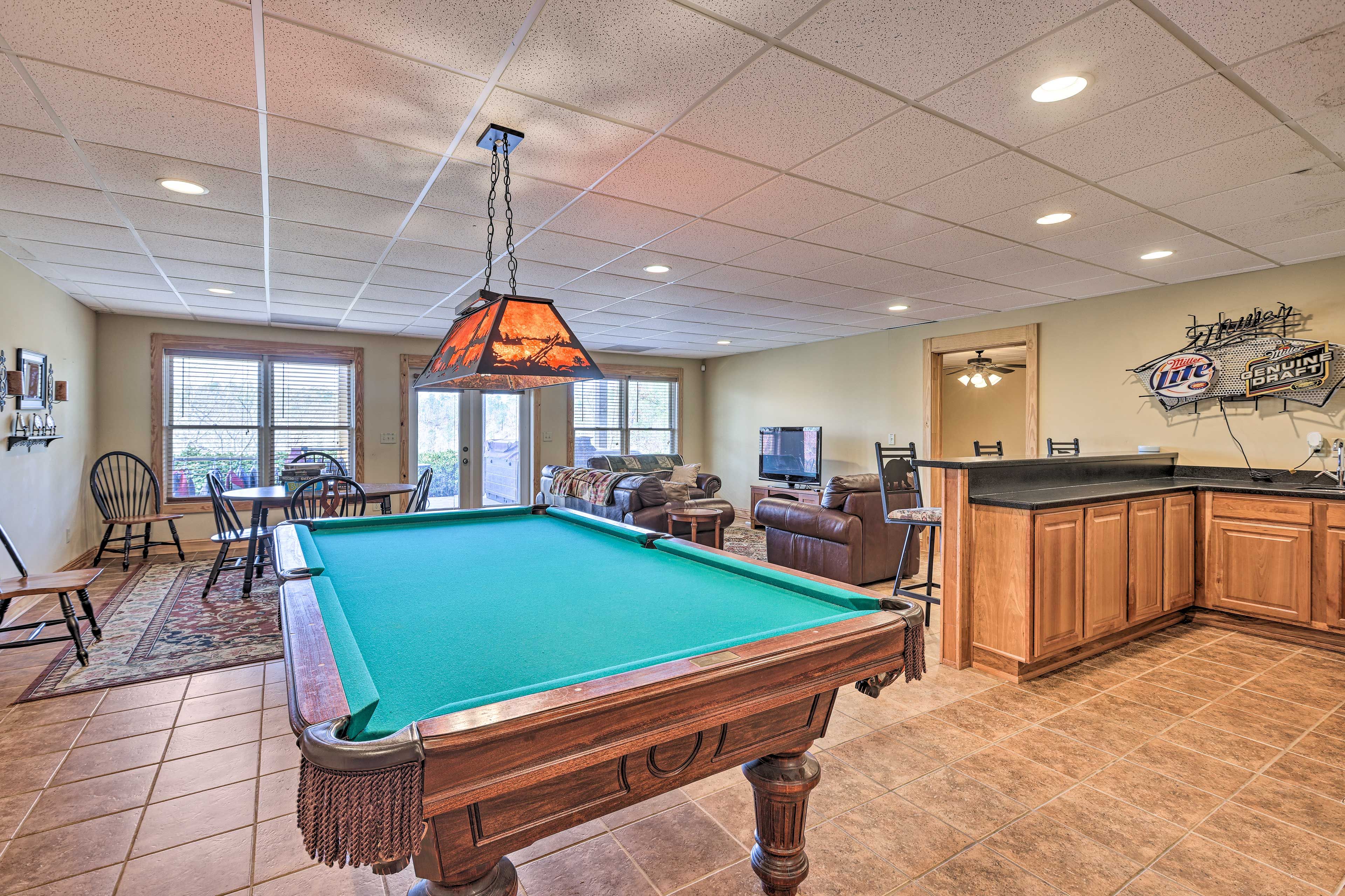 Game Room | Wet Bar | Basement Level