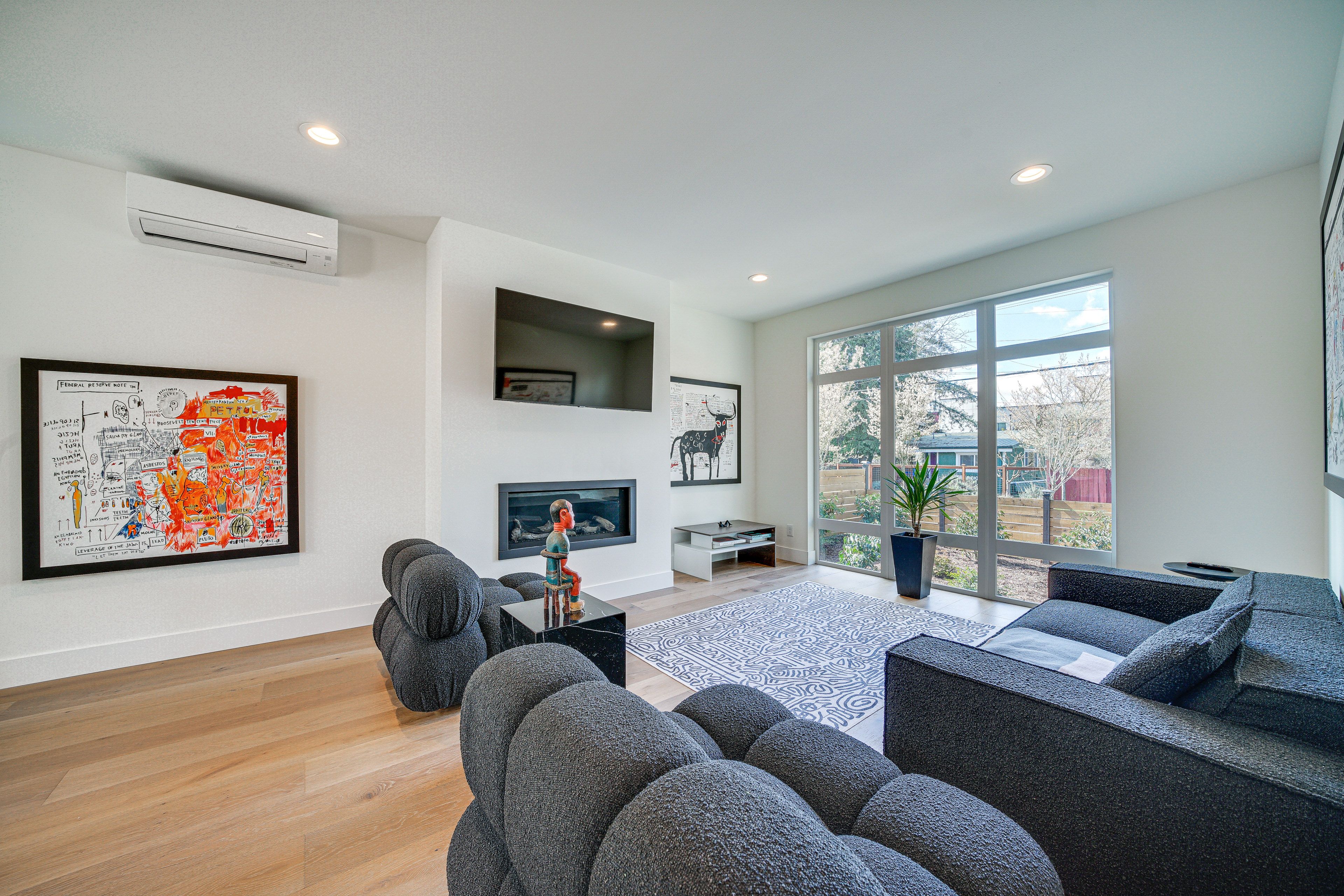 Seattle Vacation Rental | 2BR | 2.5BA | Stairs Required | 2,076 Sq Ft