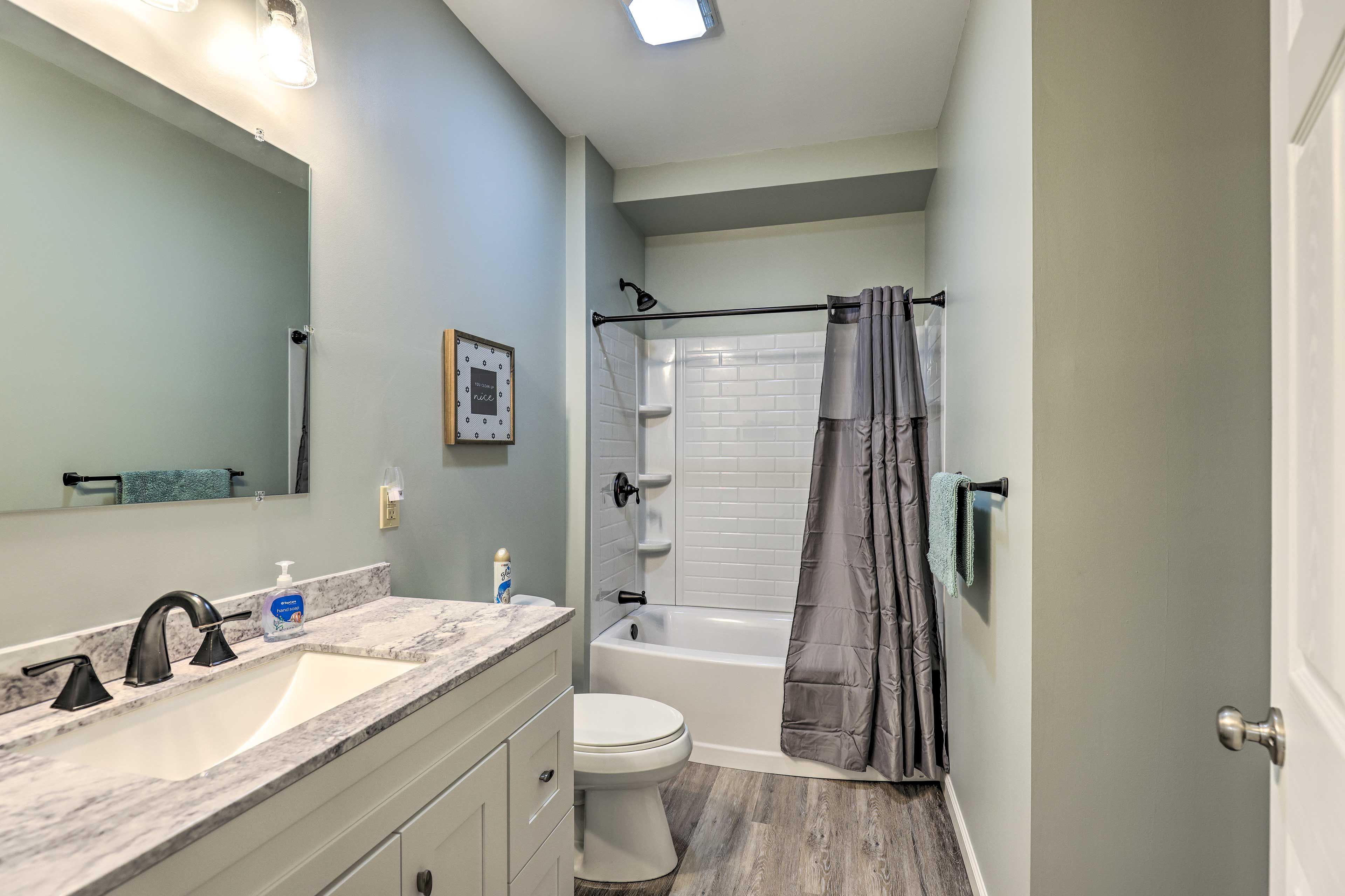 Full Bathroom