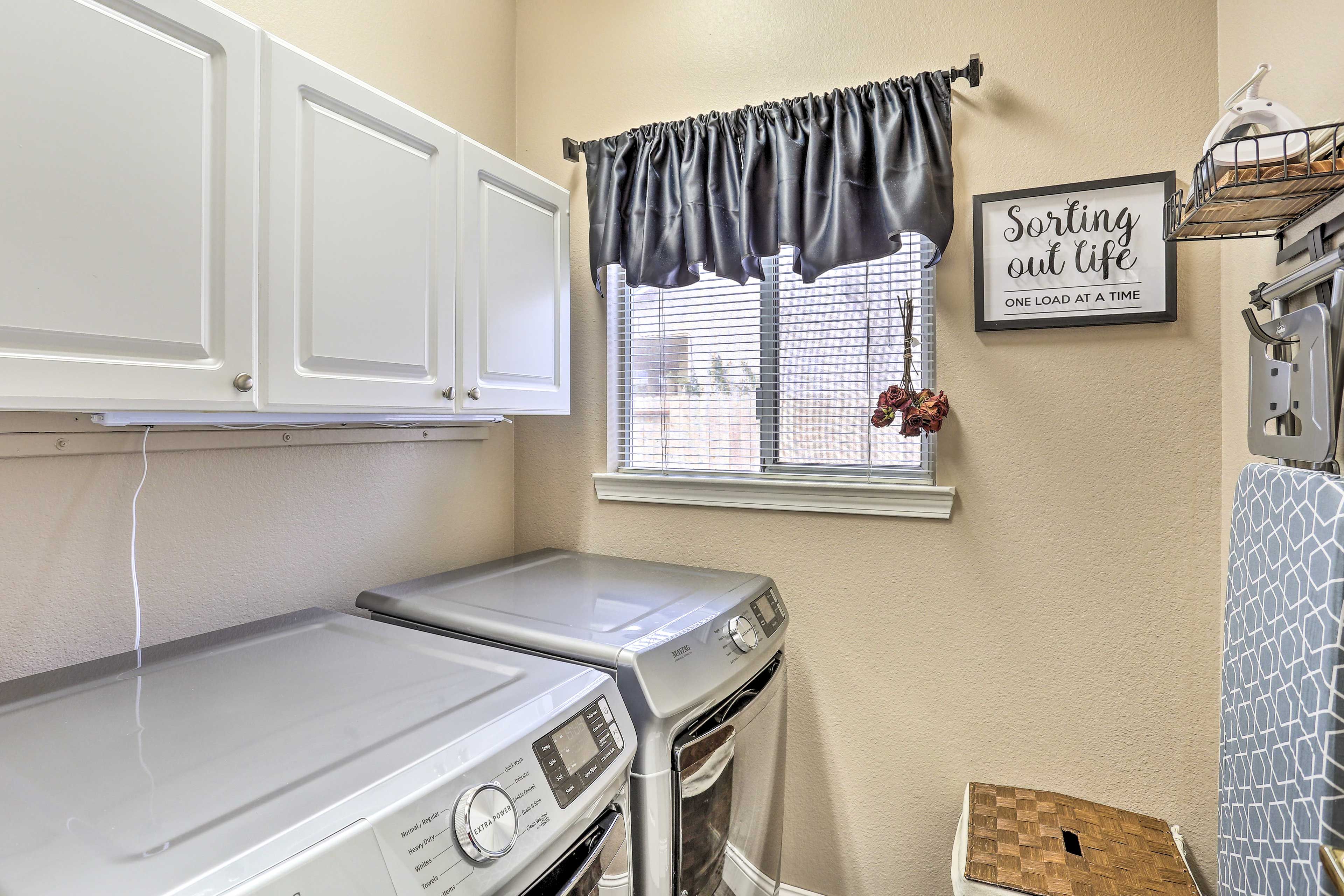 Washer & Dryer | Linens Provided
