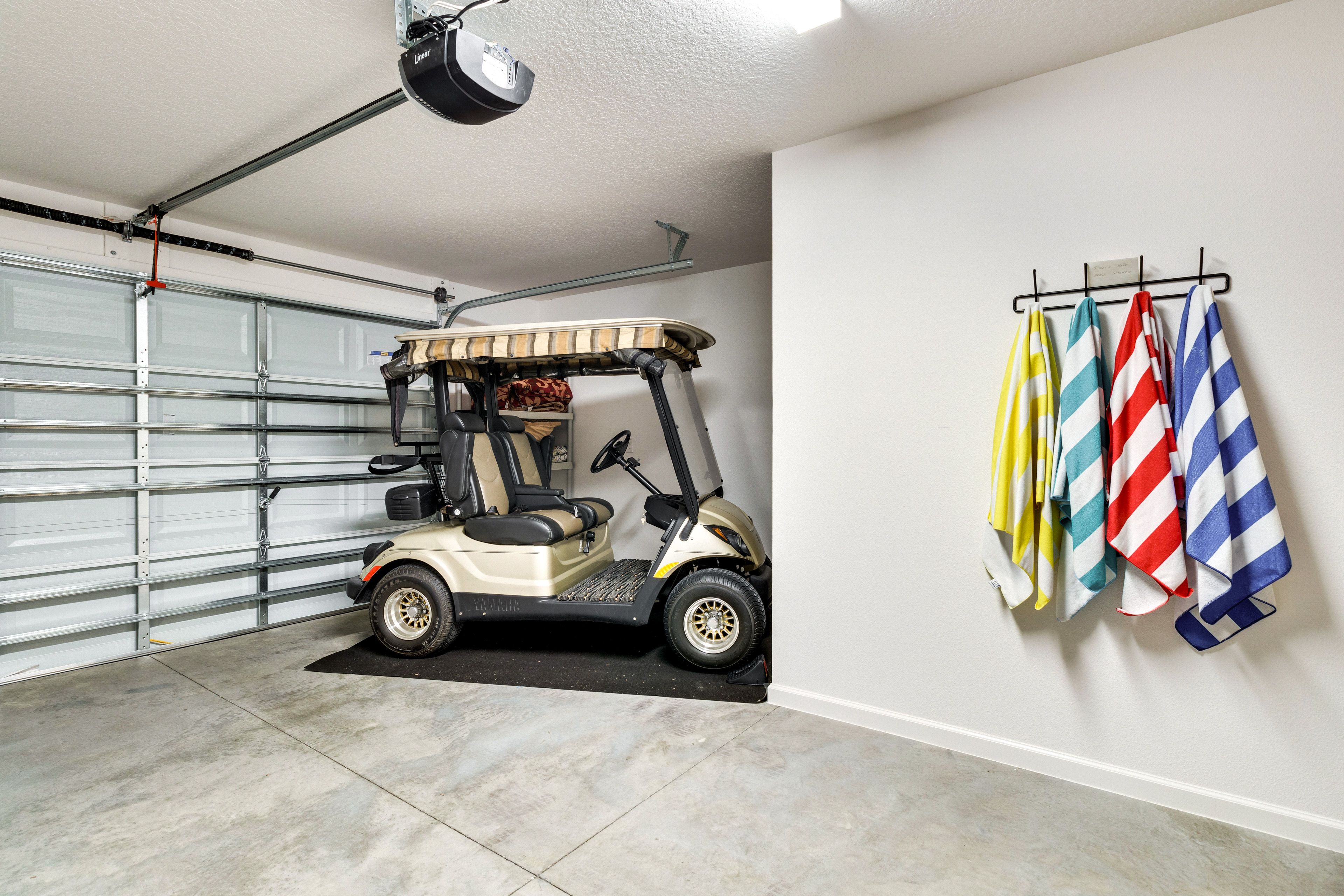 Parking | Garage (1 Vehicle) | Driveway (1 Vehicle) | 2-Person Golf Cart