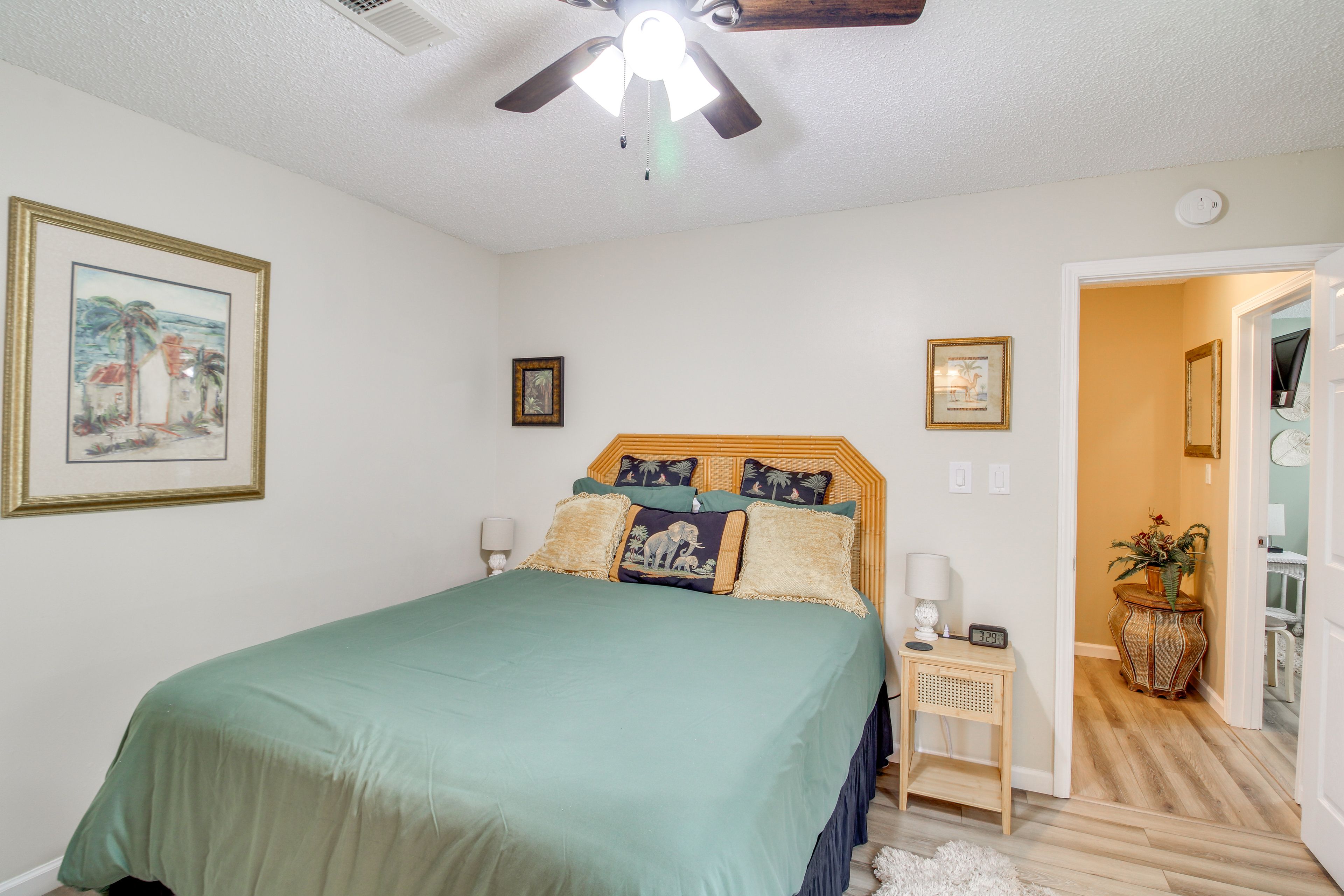 Bedroom 2 | 2nd Floor | Queen Bed | Walk-In Closet