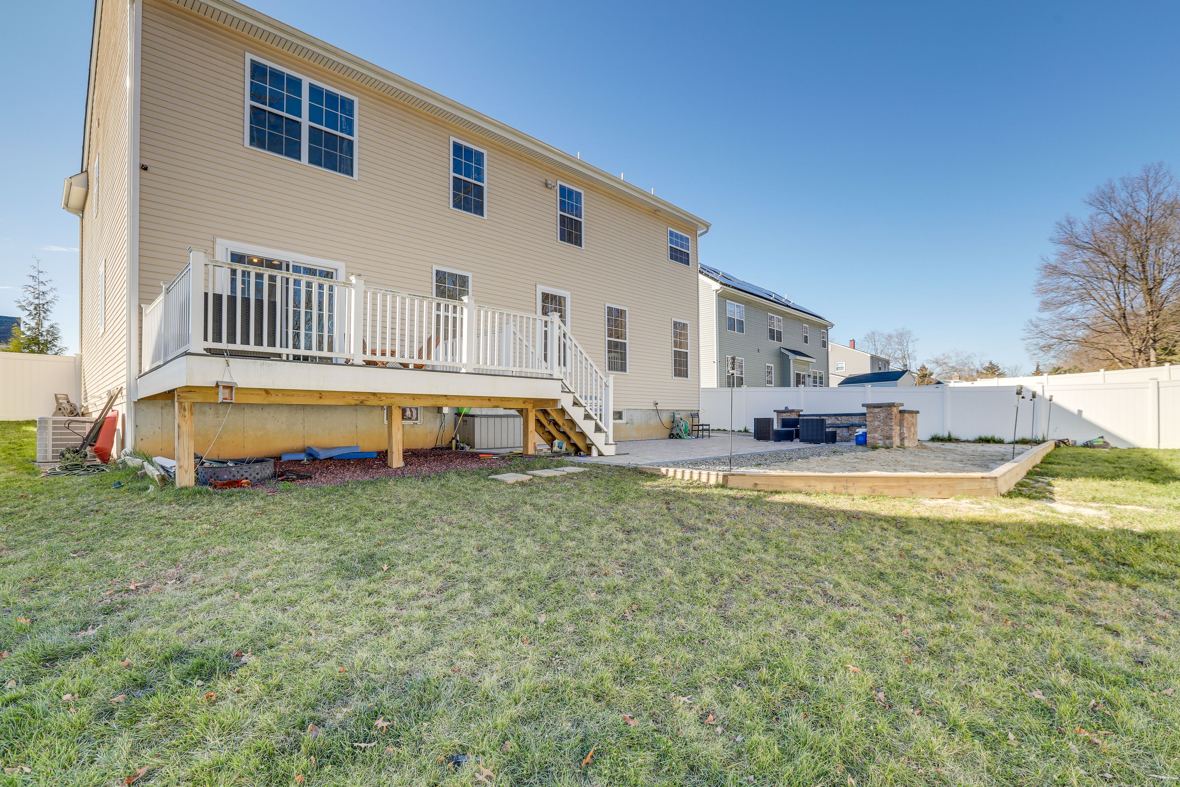 Fenced Backyard | Gas Grill