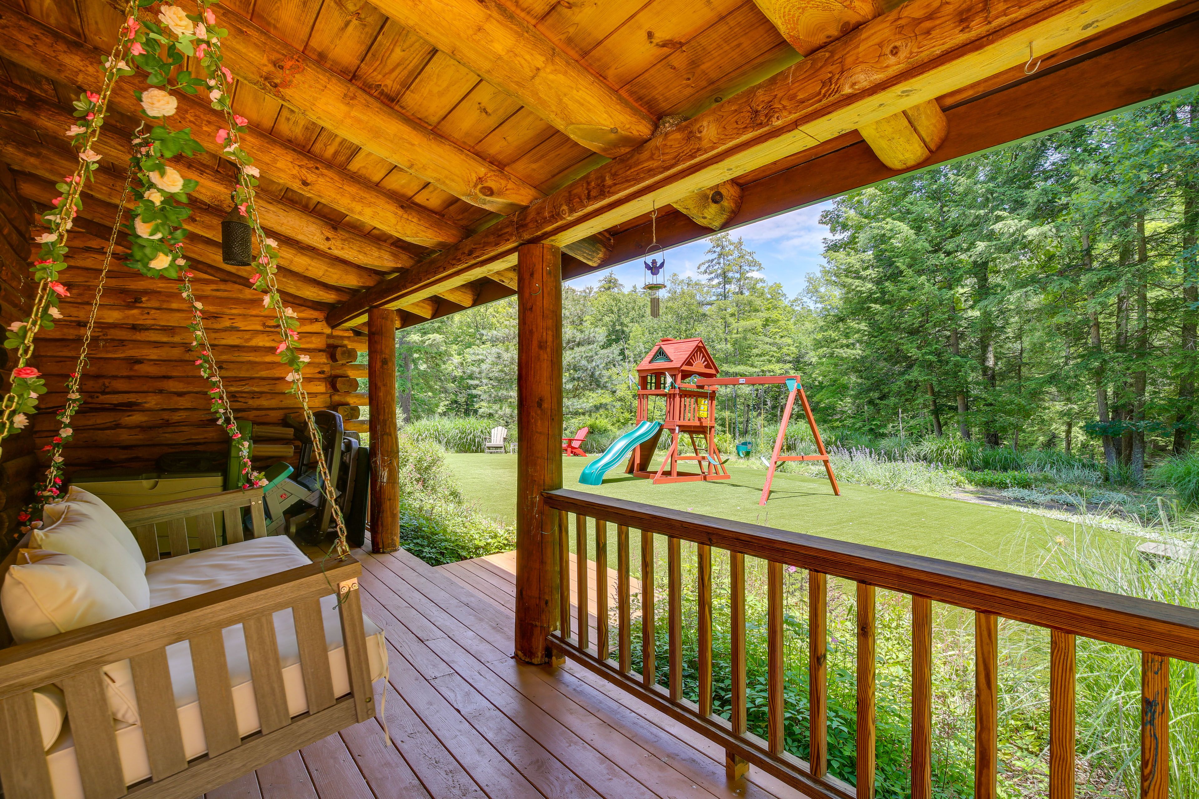 Covered Patio | Swing Bench