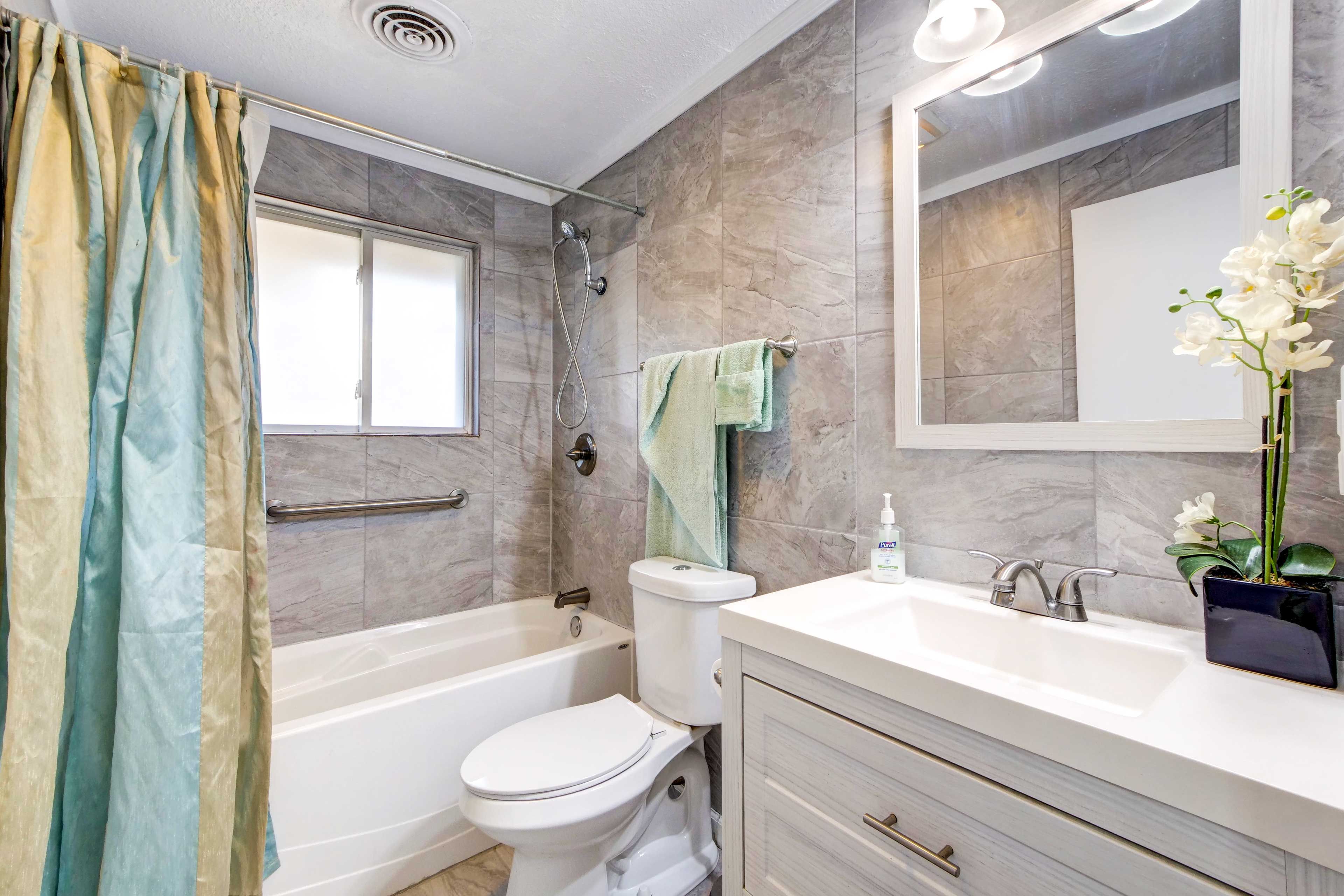 Full Bathroom