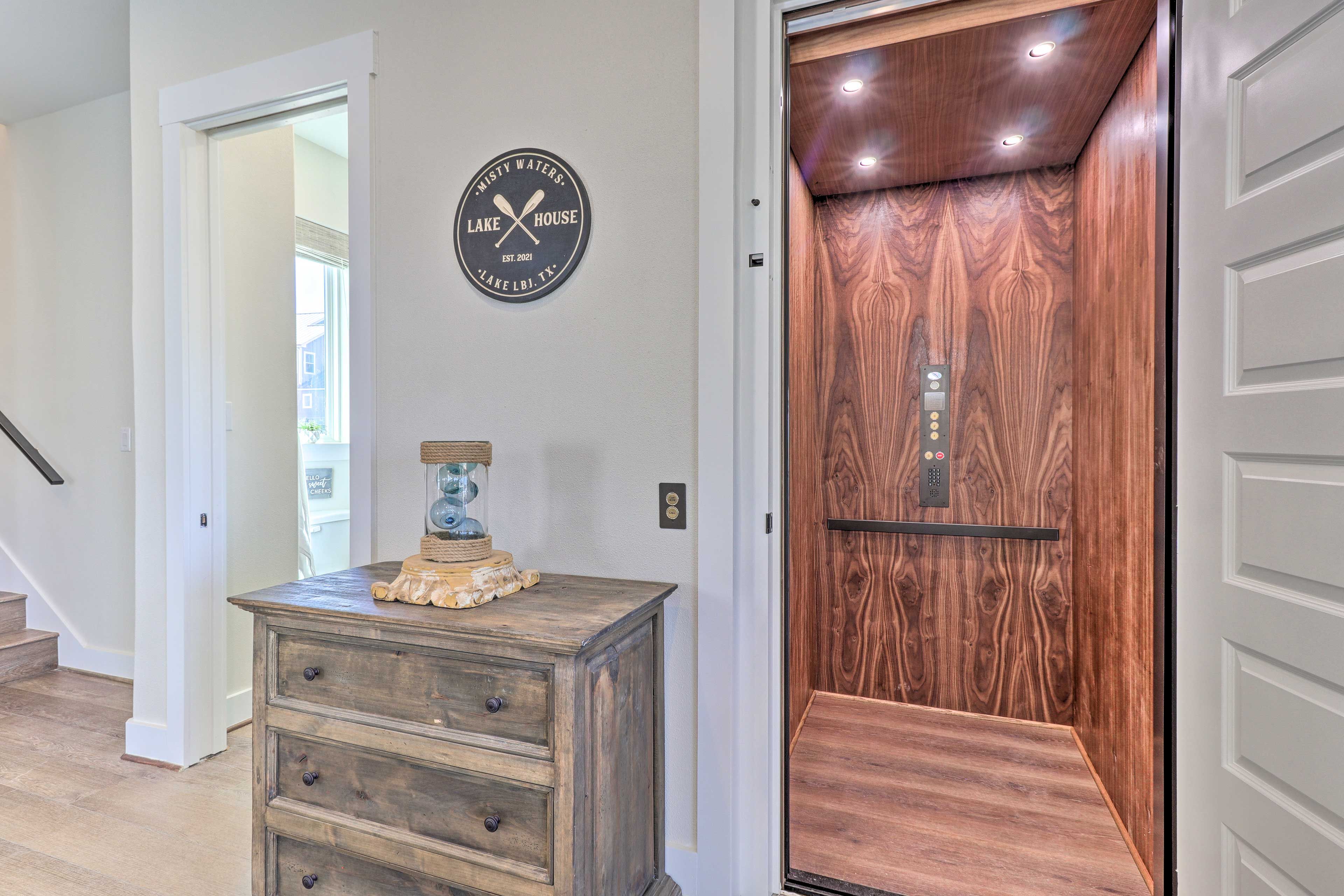 Private Elevator | 2nd Floor