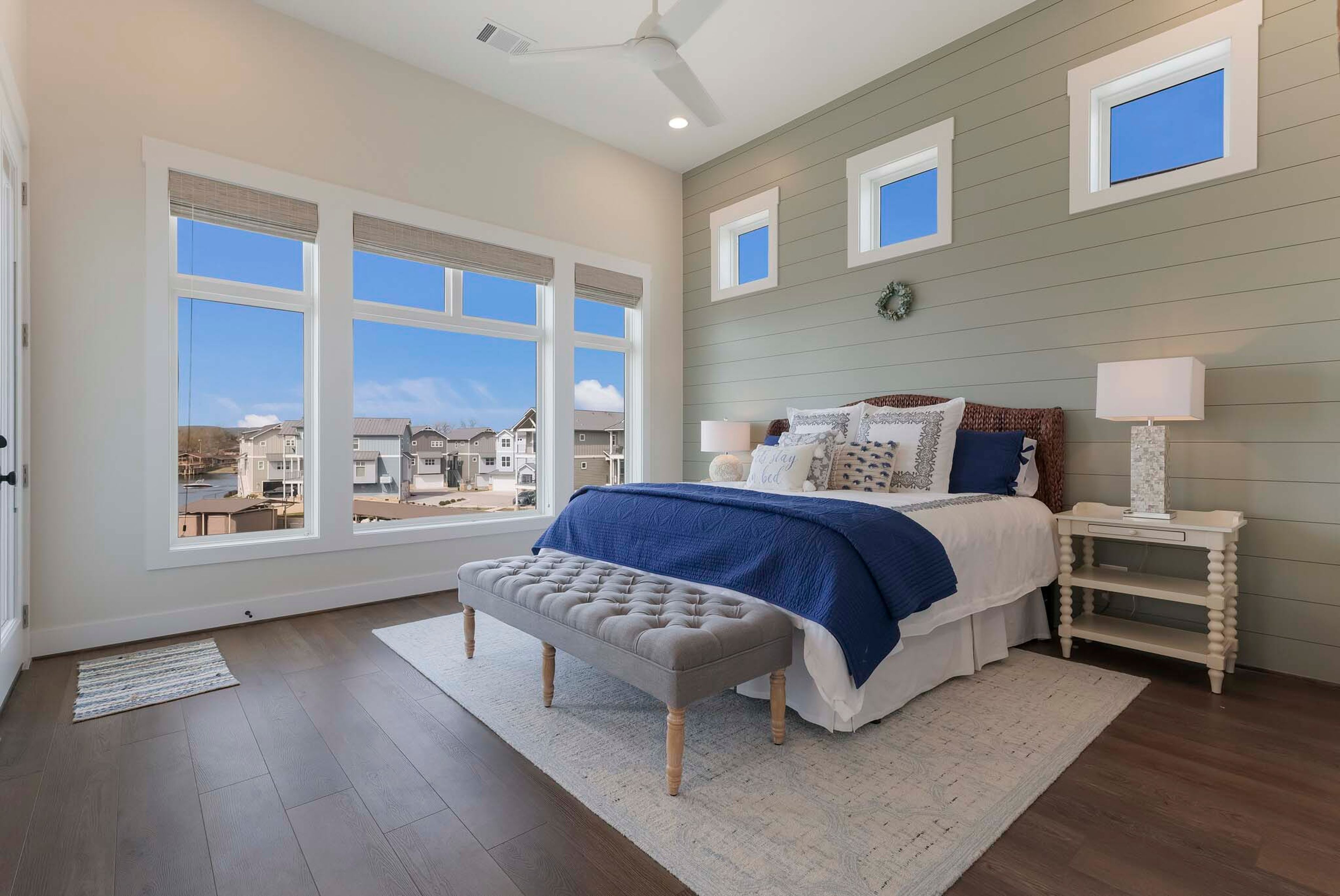 Bedroom 1 | King Bed | 3rd Floor