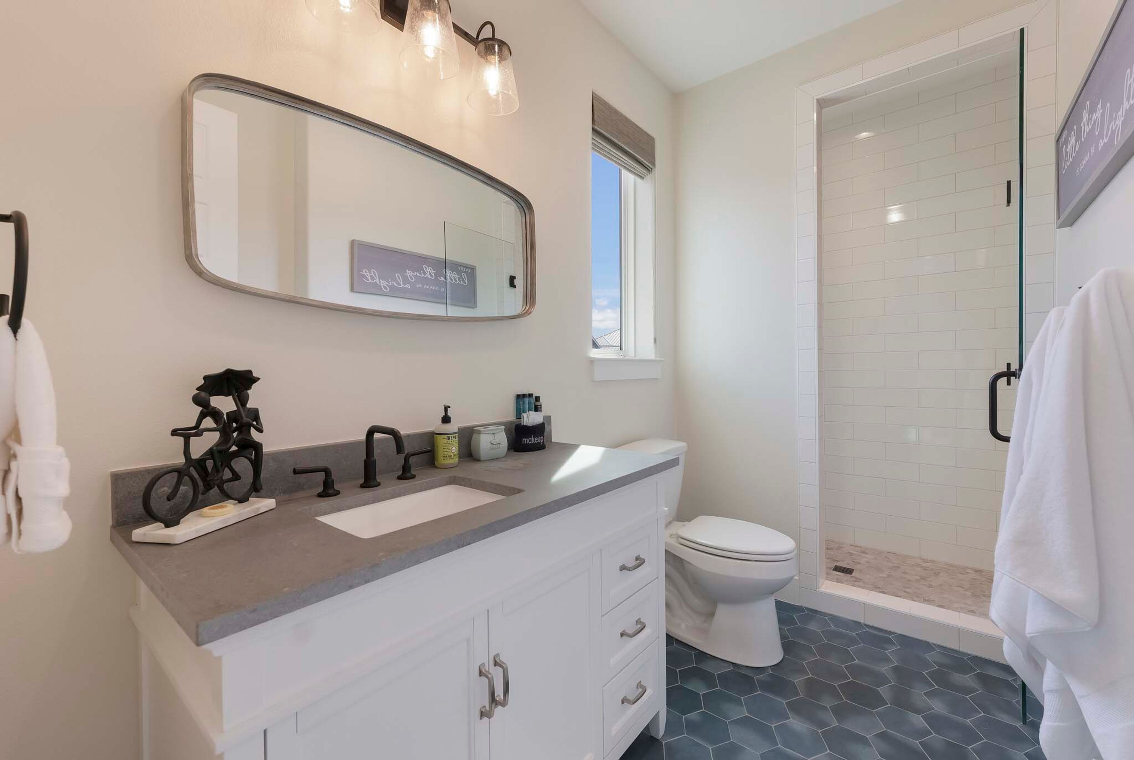 En-Suite Bathroom | Complimentary Toiletries | 3rd Floor