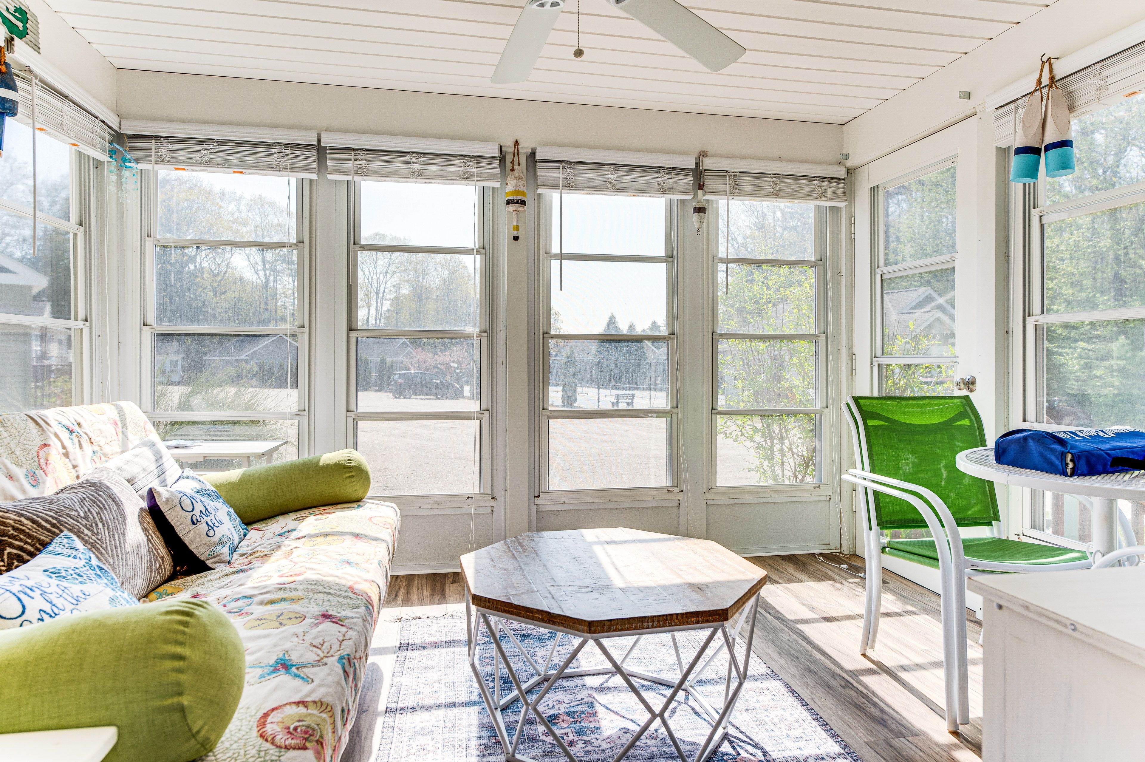 Sunroom | Dining Area