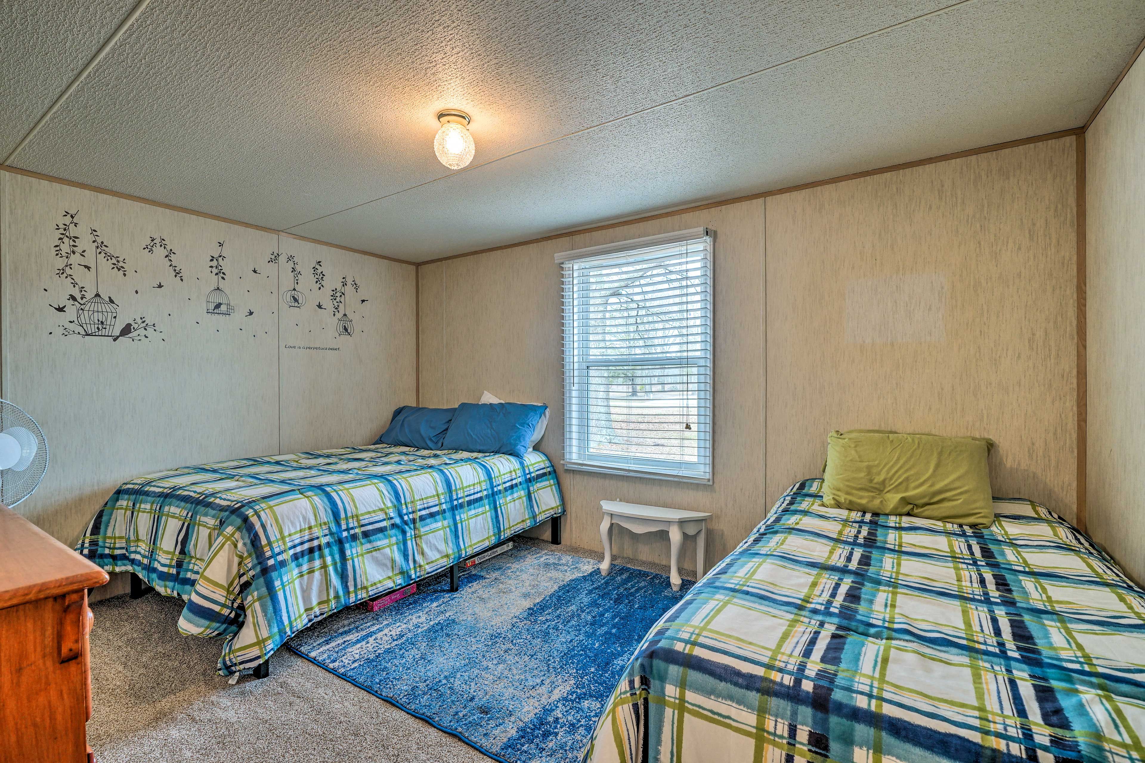 Bedroom 2 | Full Bed | Twin Bed