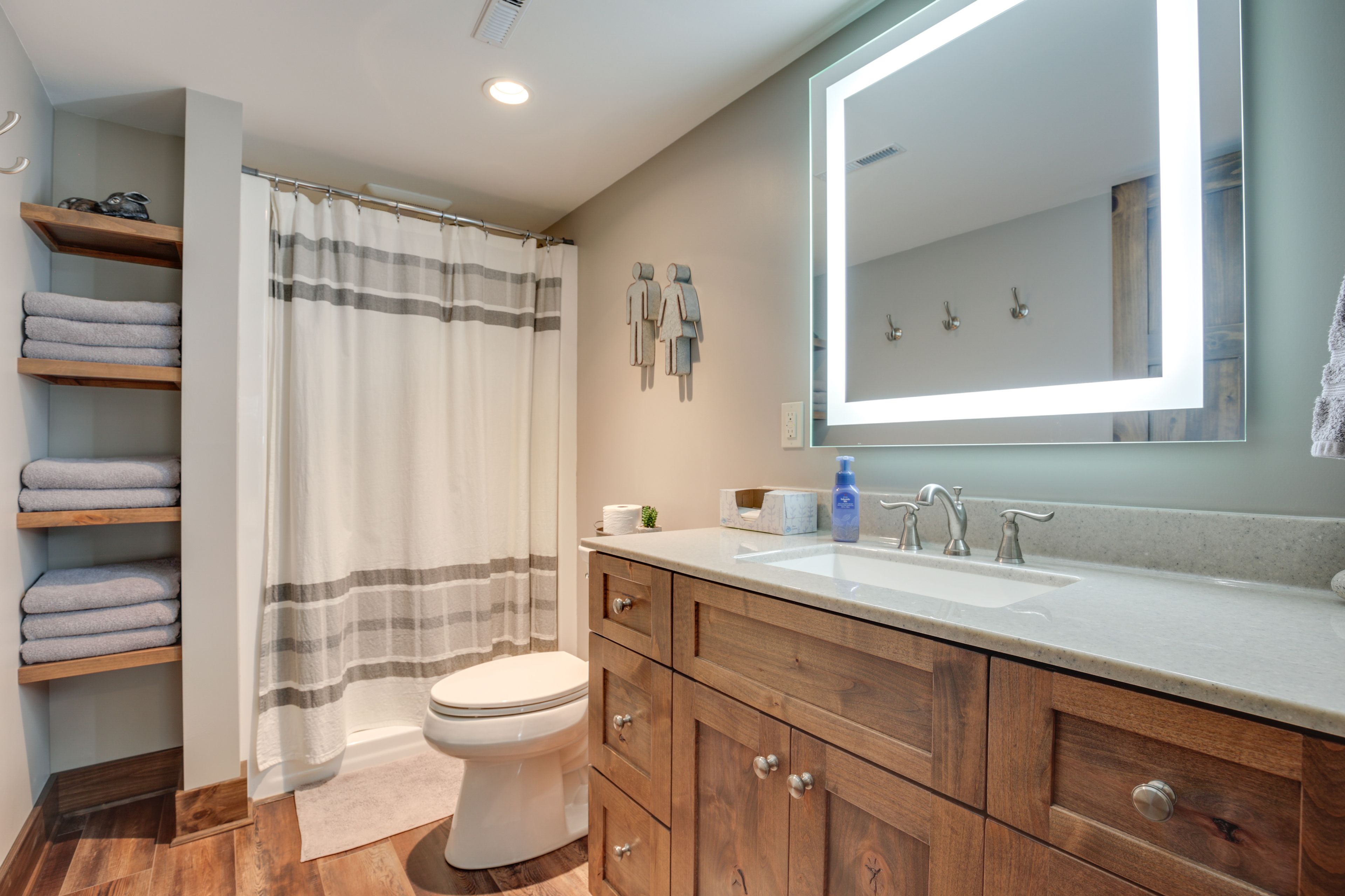 Full Bathroom | Basement