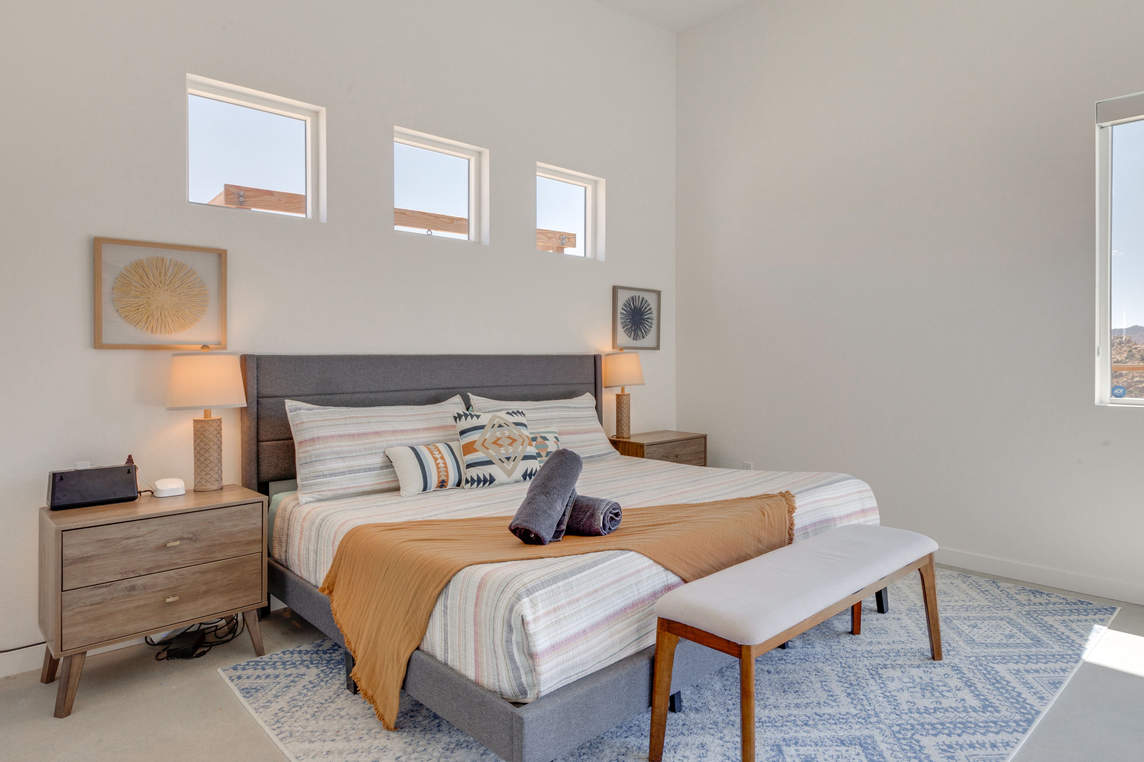 Bedroom 3 | King Bed