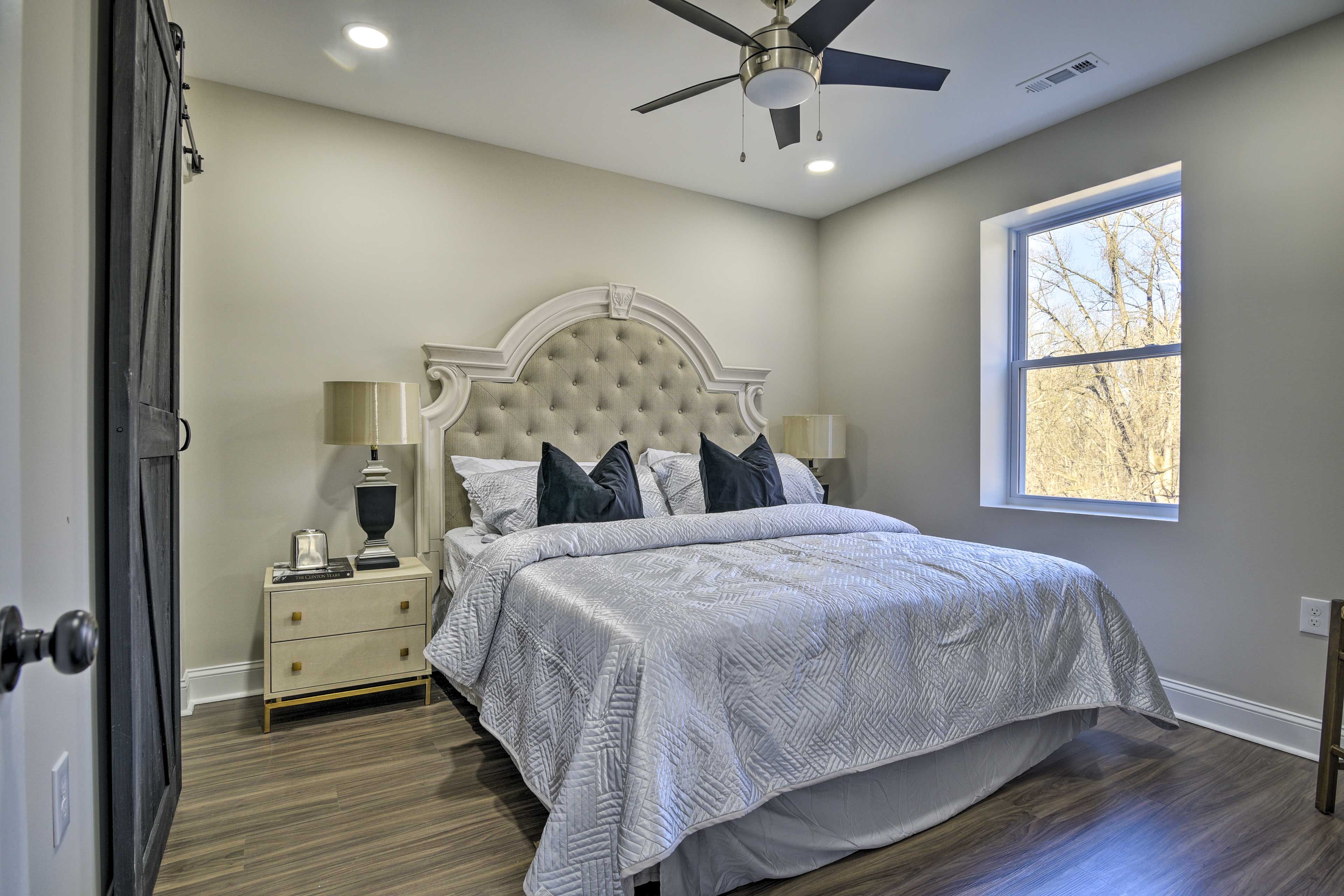 Bedroom | California King Bed | Linens Provided | Ceiling Fans