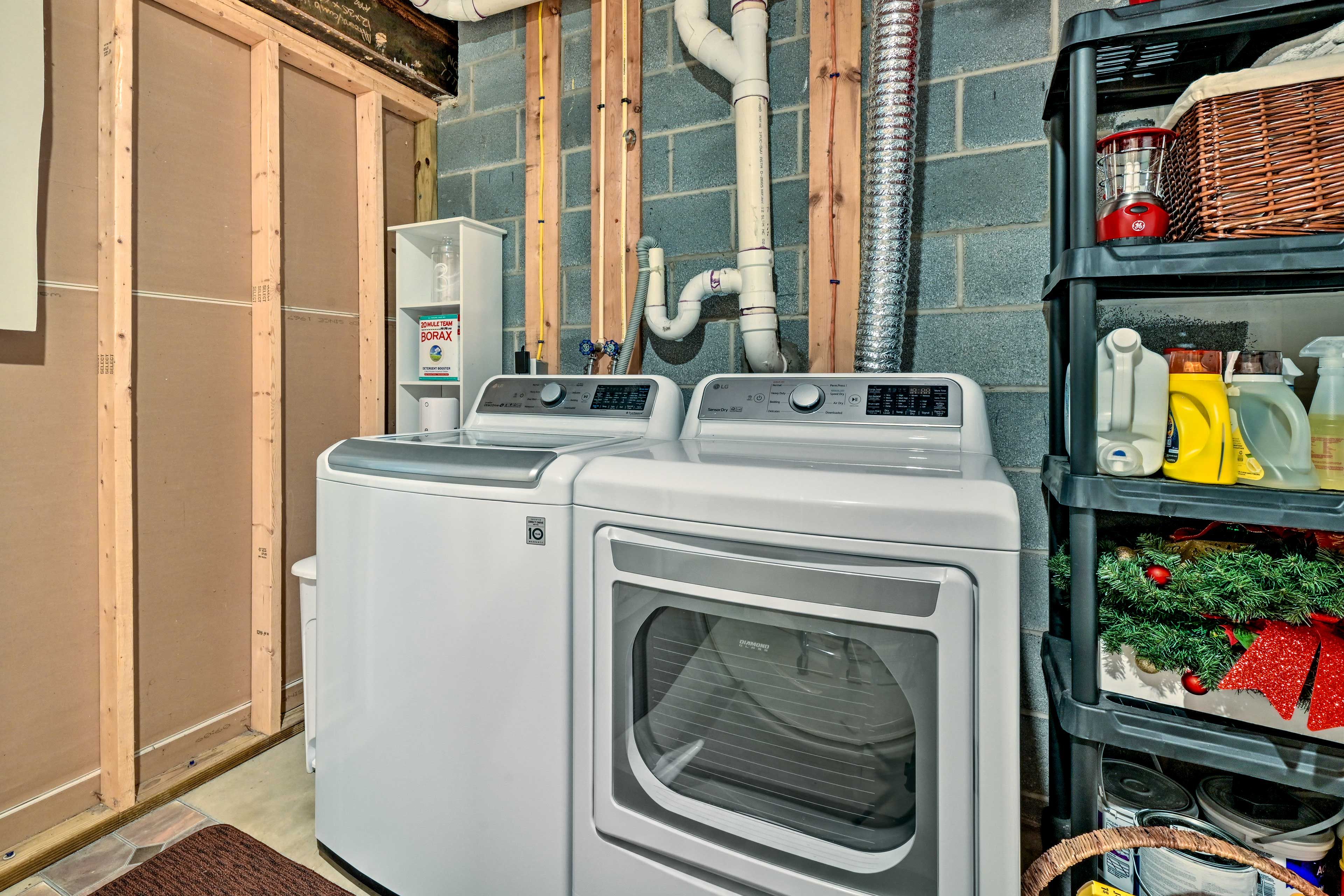 Washer + Dryer
