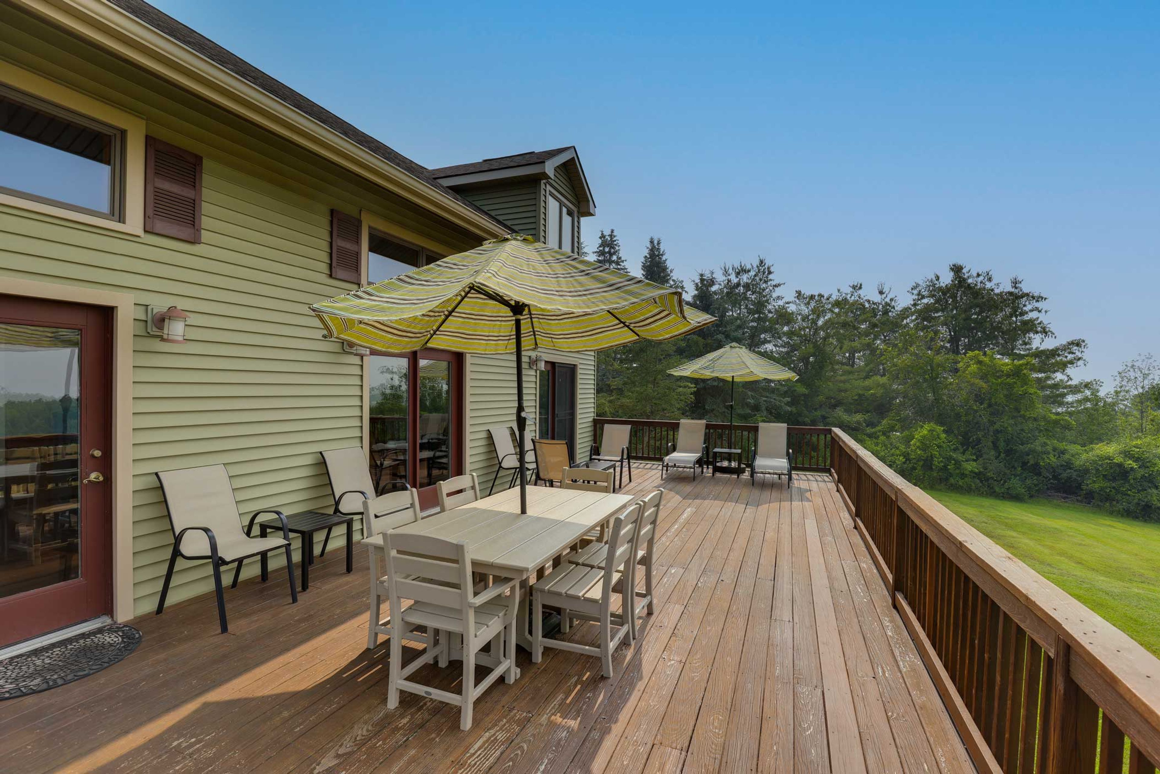 Hammondsport Vacation Rental | 5BR | 2BA | Stairs Required | 2,475 Sq Ft