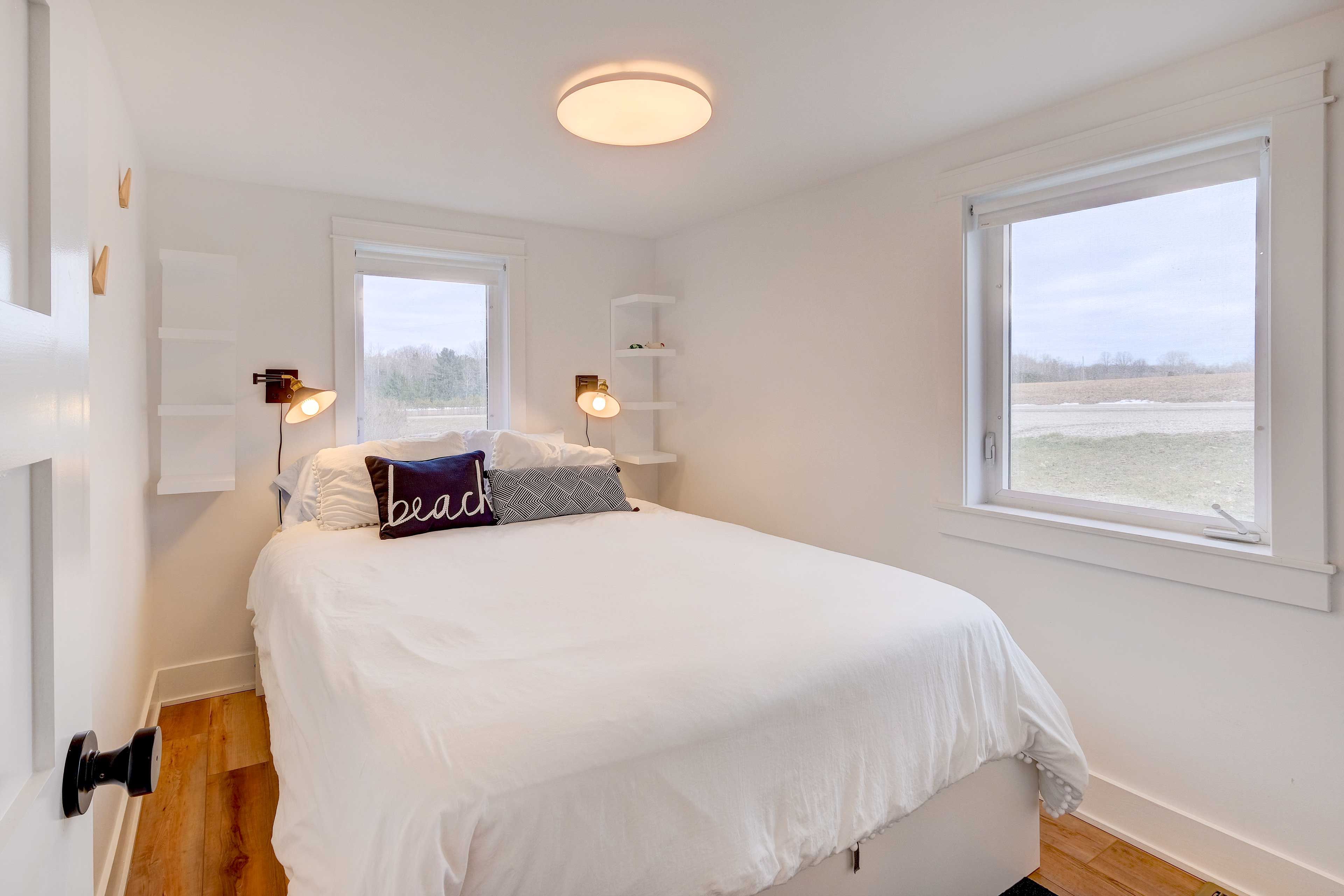 Bedroom 1 | Queen Bed | Linens Provided