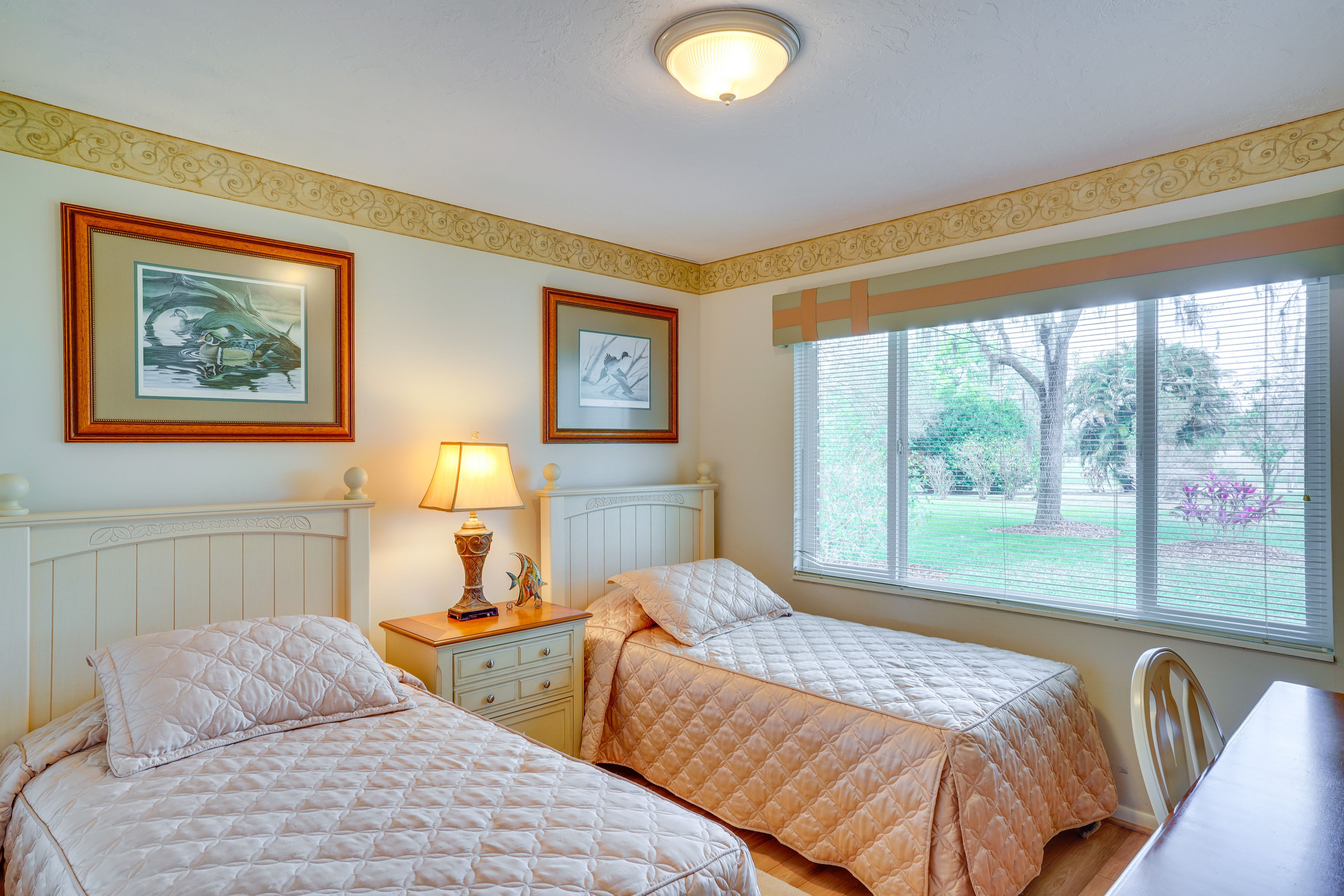 Bedroom 3 | 2 Twin Beds