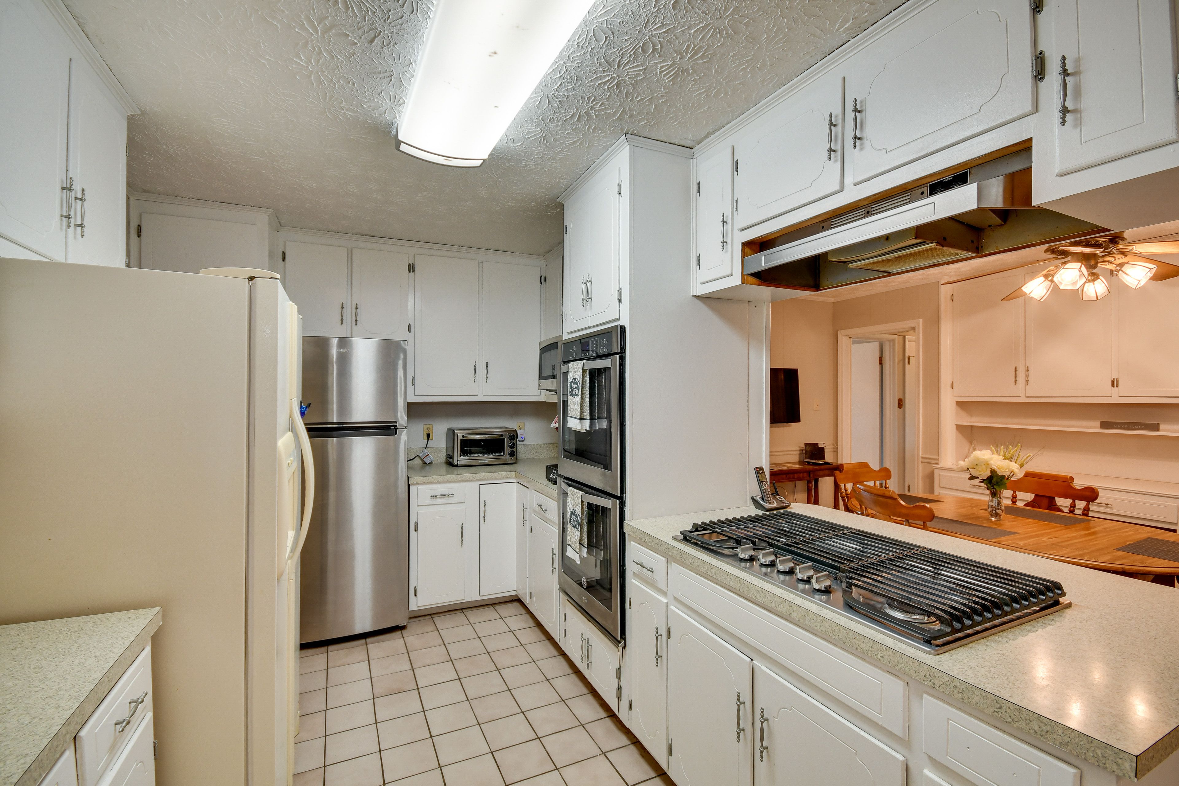 Kitchen | Cooking Basics | Coffee Maker | Toaster & Toaster Oven | Ice Maker