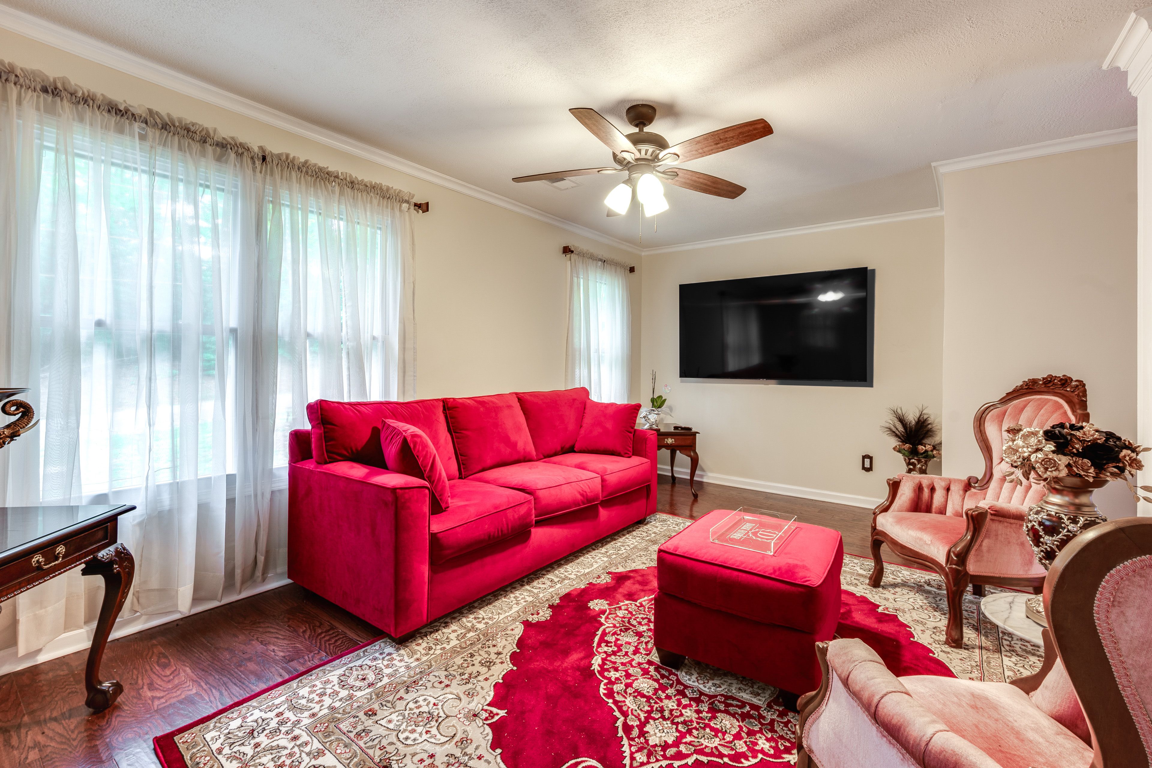 Living Area | Queen Sleeper Sofa | Smart TV