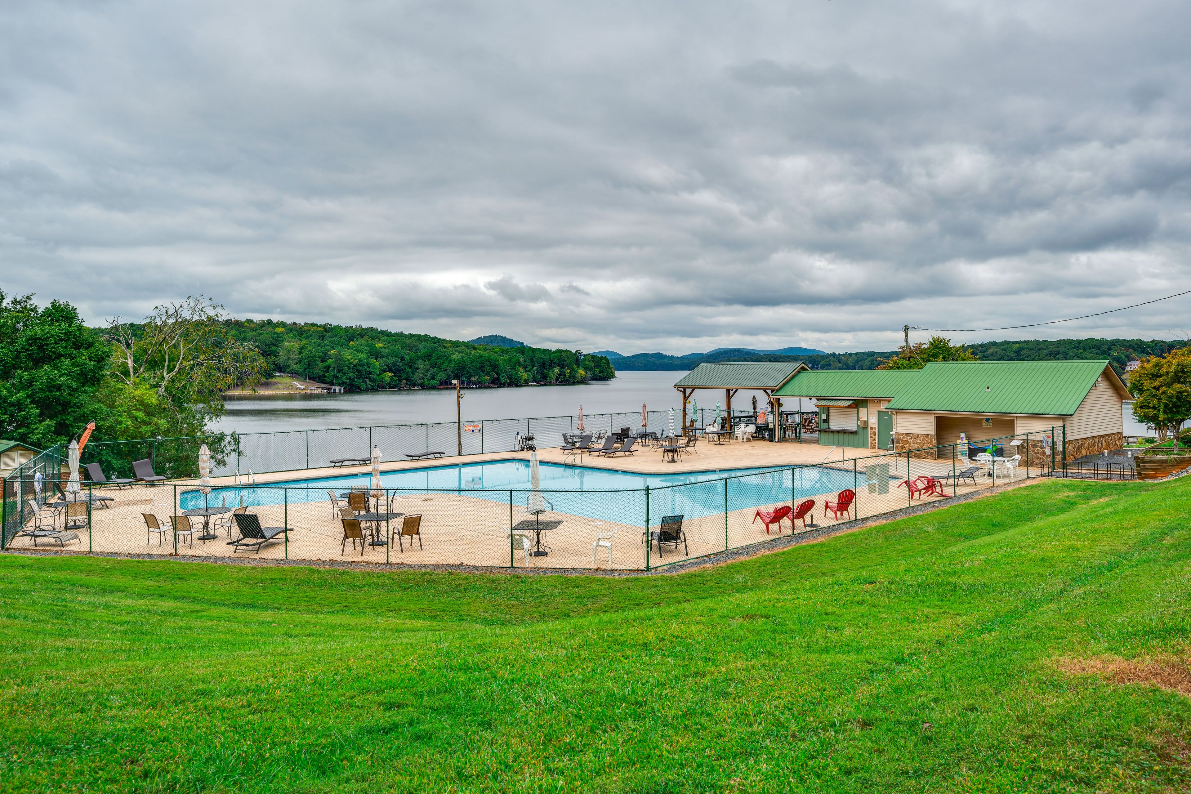 Woodrun Association | Community Amenities