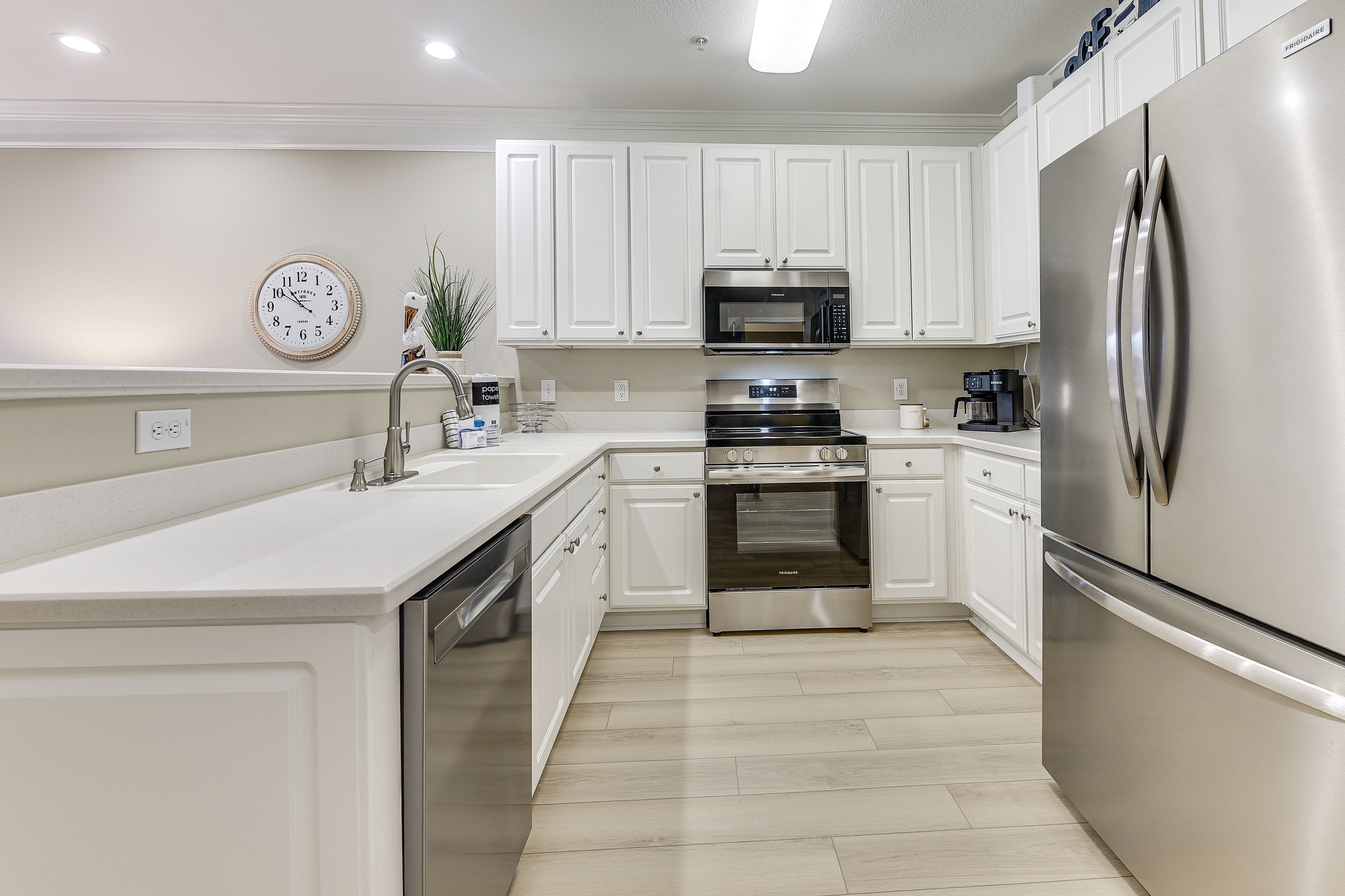 Kitchen | Drip Coffee Maker & Keurig | Cooking Basics