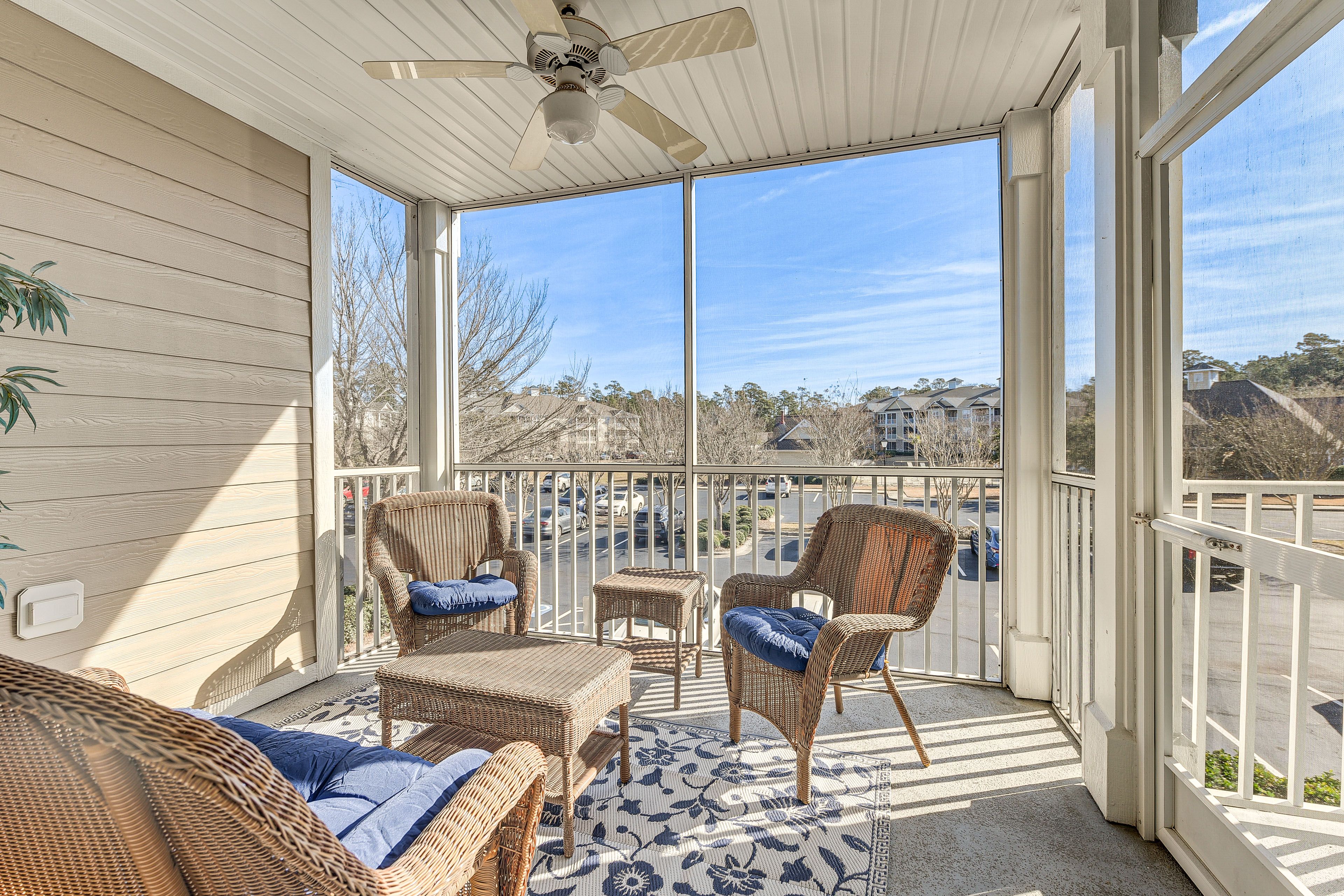 Screened-In Balcony | Single-Level Condo | 2nd-Floor Unit