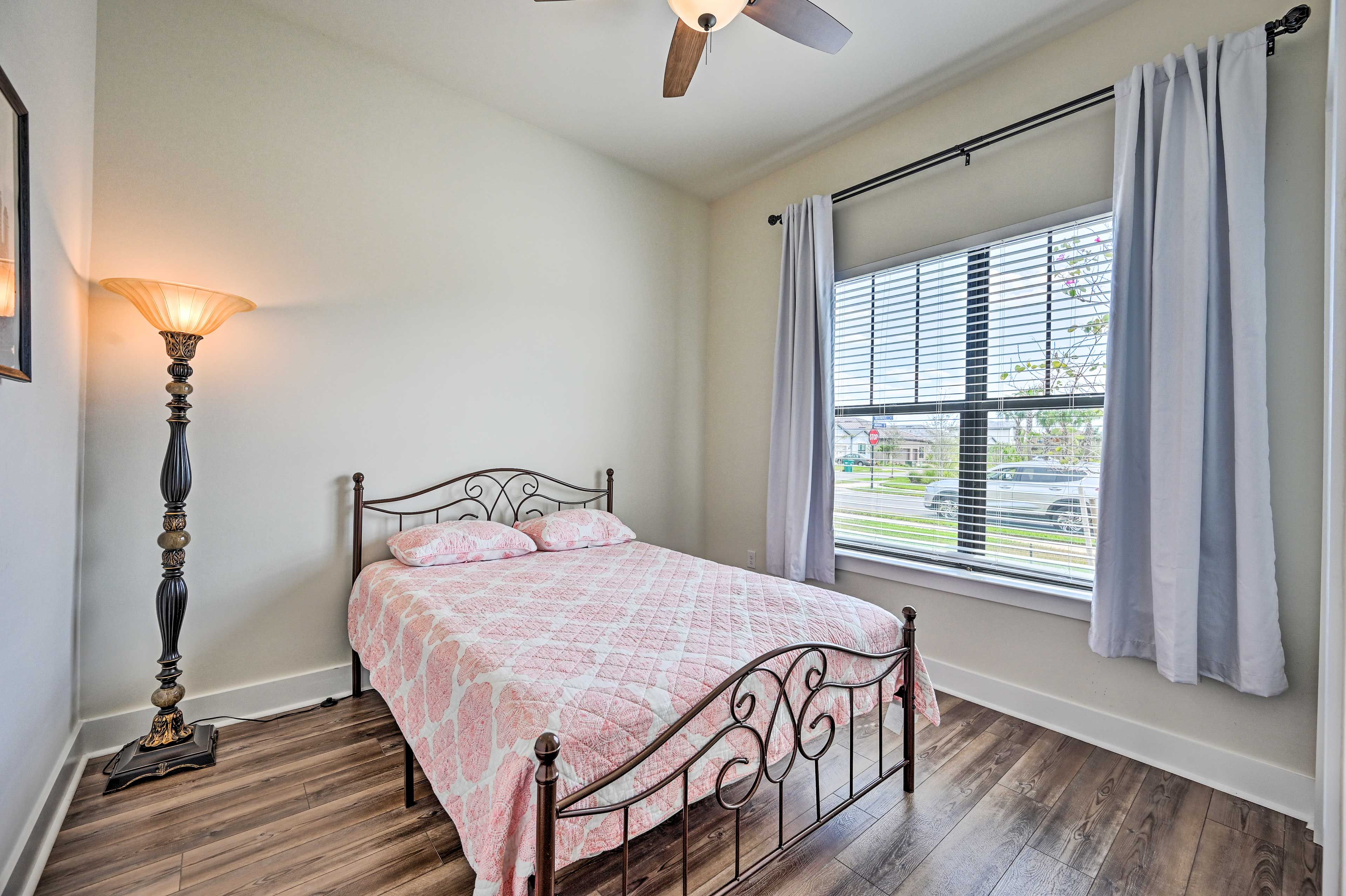 Bedroom 3 | Queen Bed | Twin Rollaway Bed & Queen Air Mattress Available