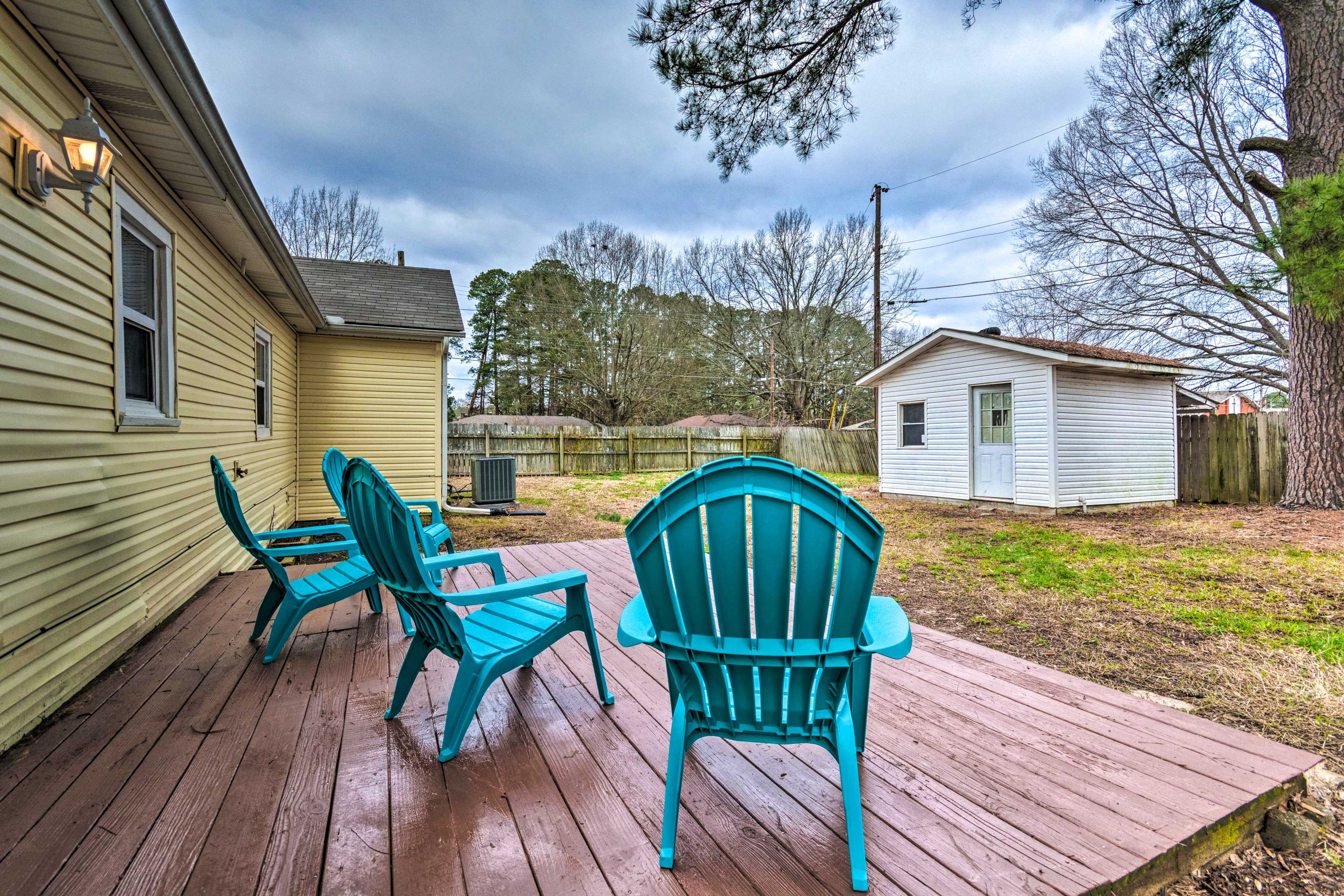 Deck | Fenced-In Yard