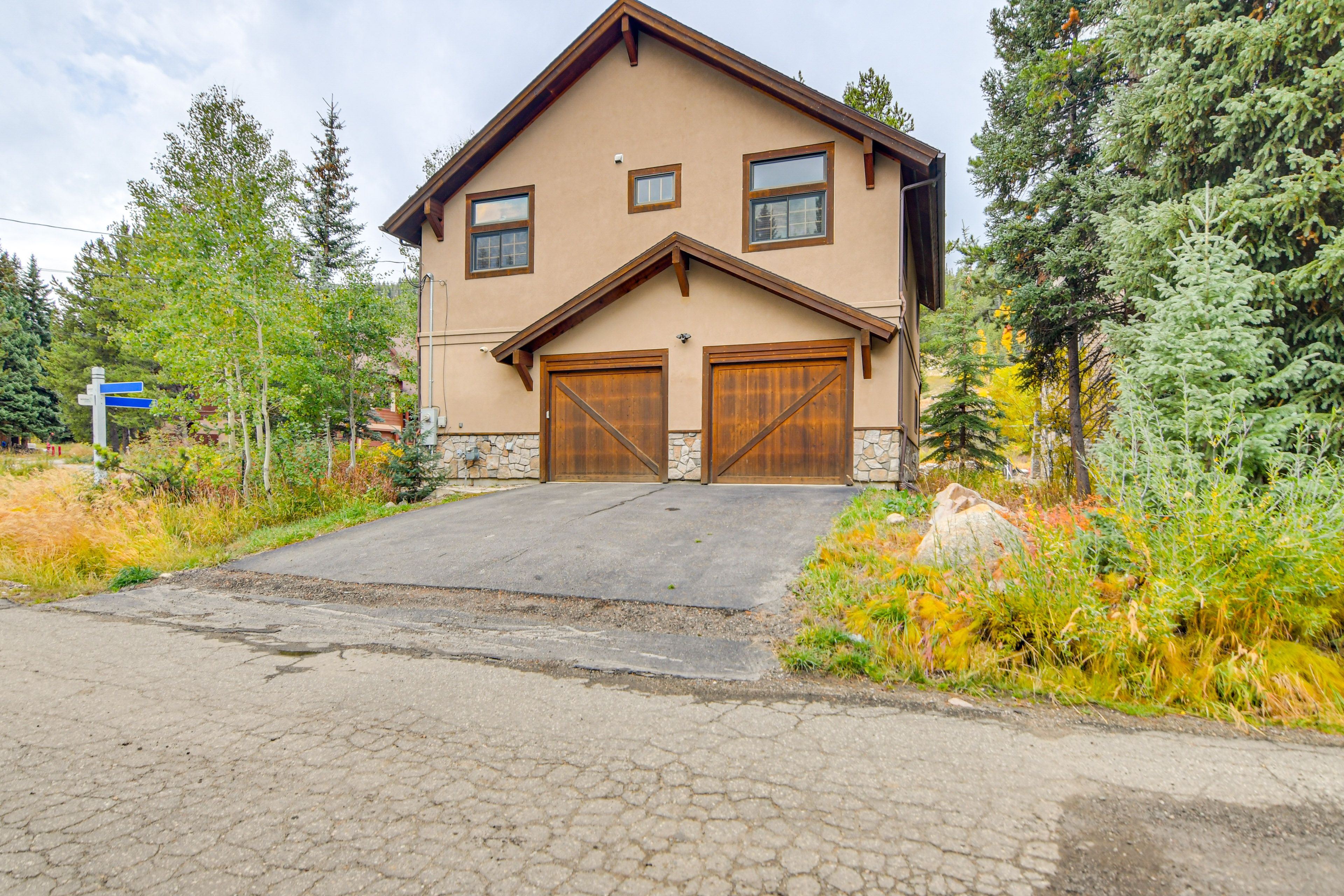 Winter Park Vacation Rental | 4BR | 3BA | Stairs Required | 1,700 Sq Ft