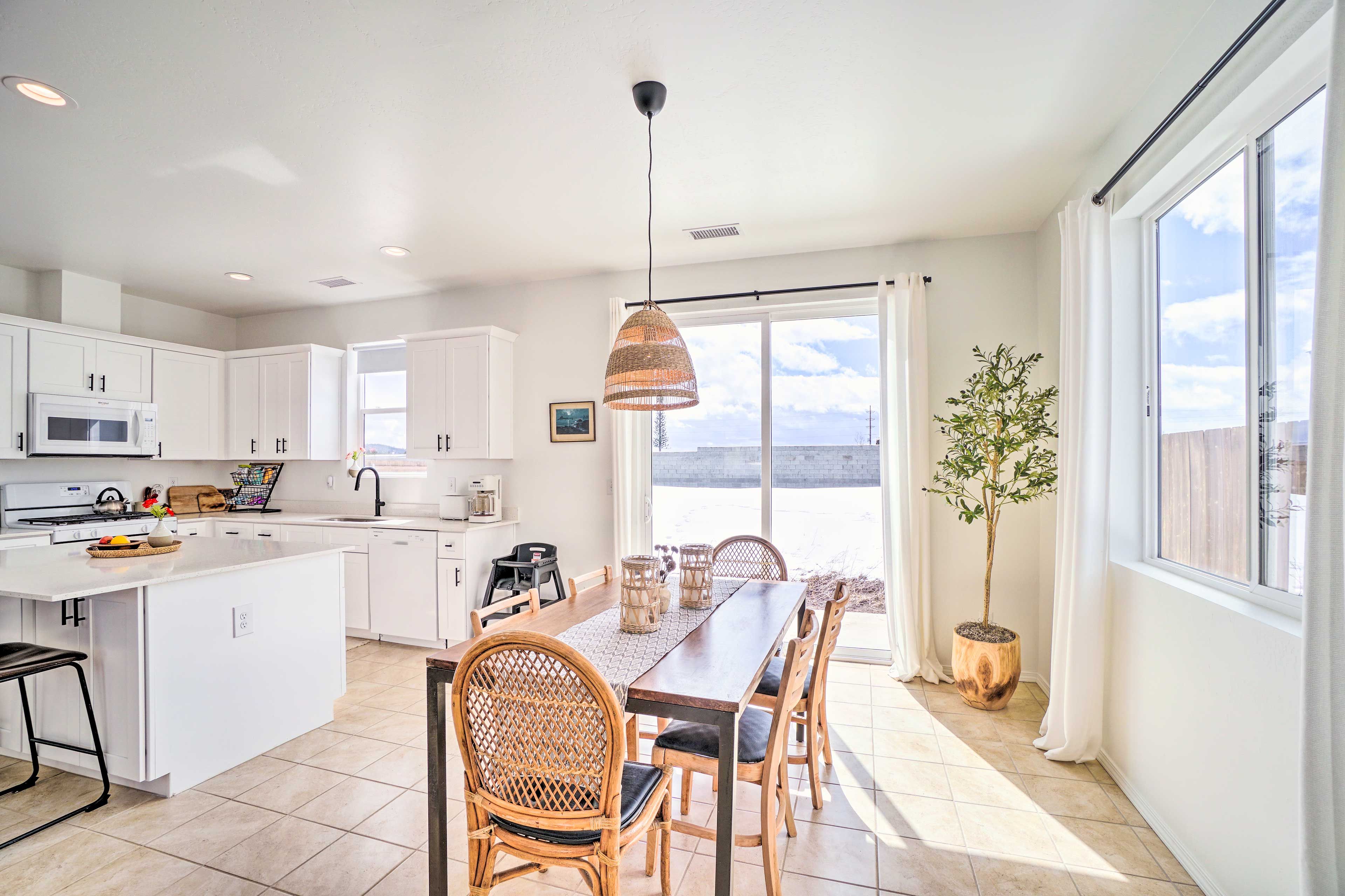 Bellemont Vacation Rental | 3BR | 2.5BA | 1,506 Sq Ft | Stairs Required