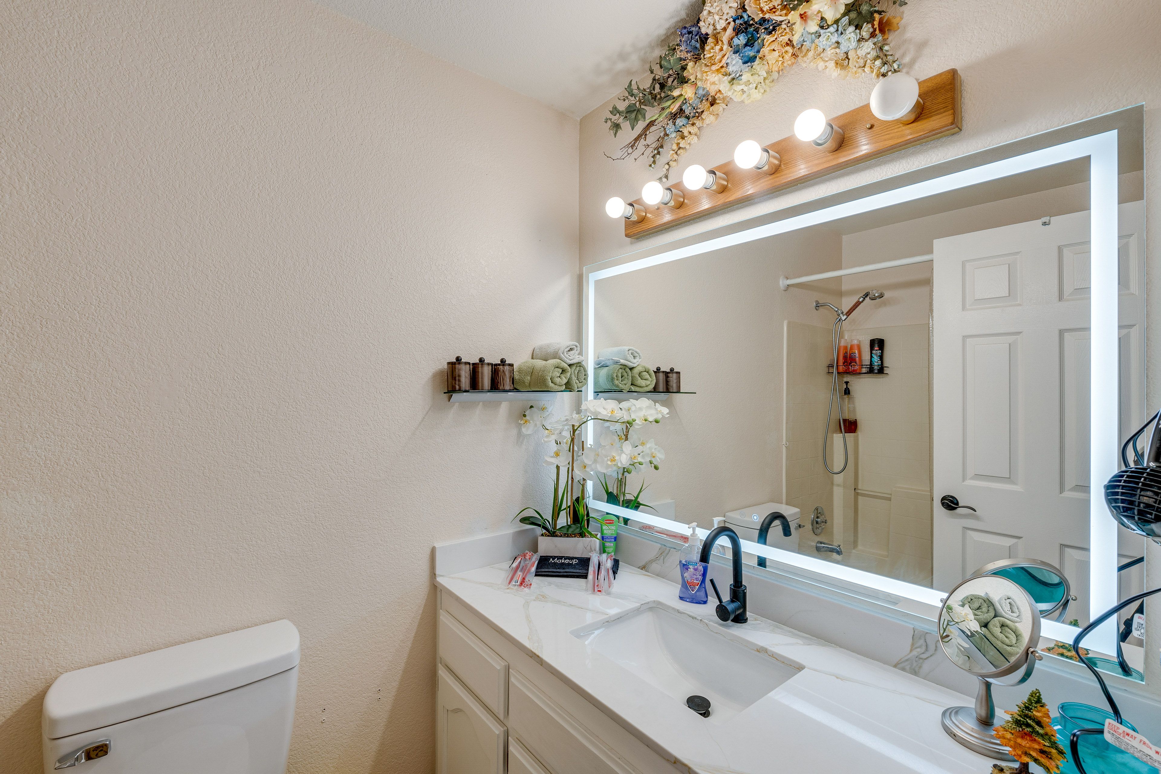 Bathroom | Complimentary Toiletries