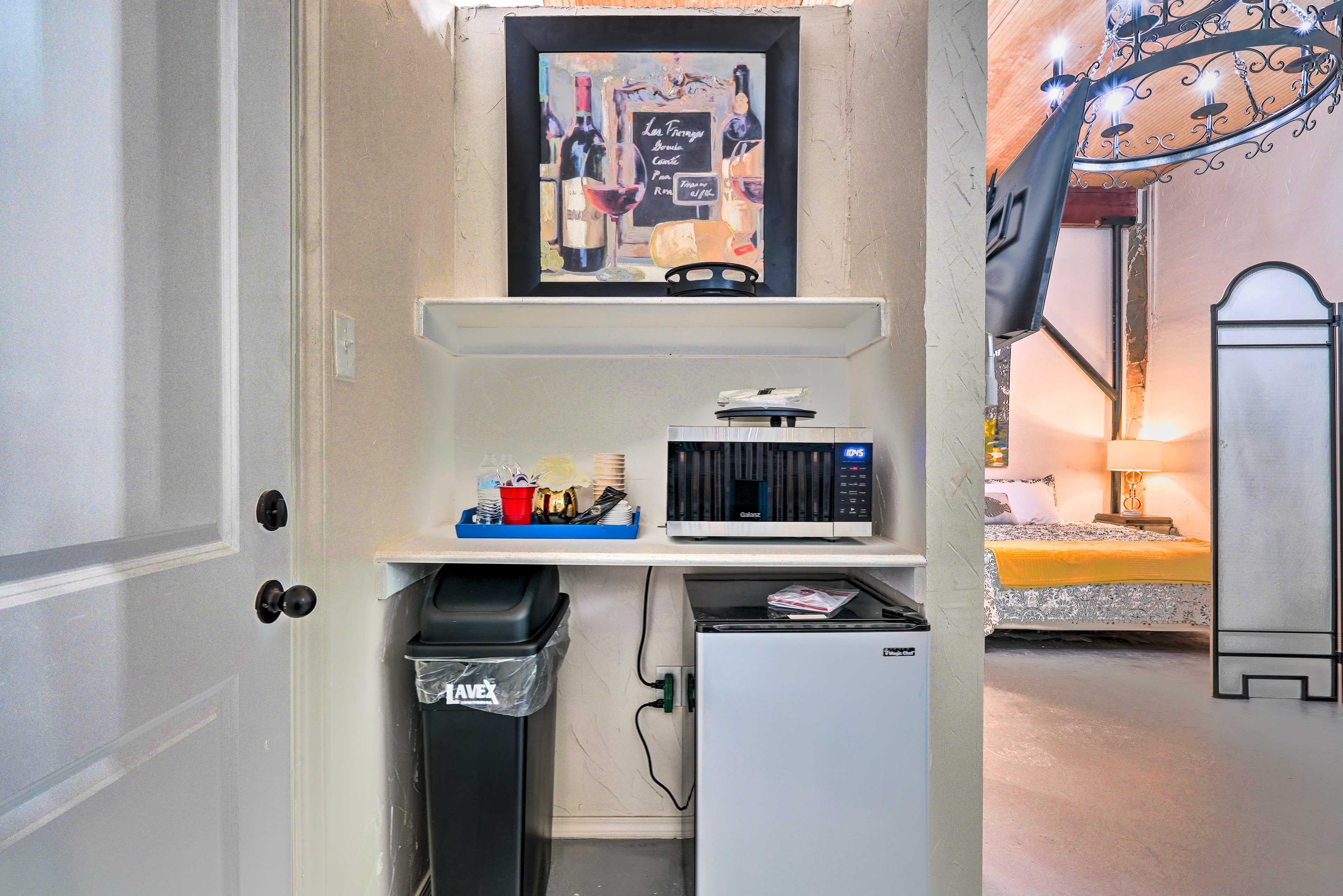 Kitchenette | Keurig Coffee Maker
