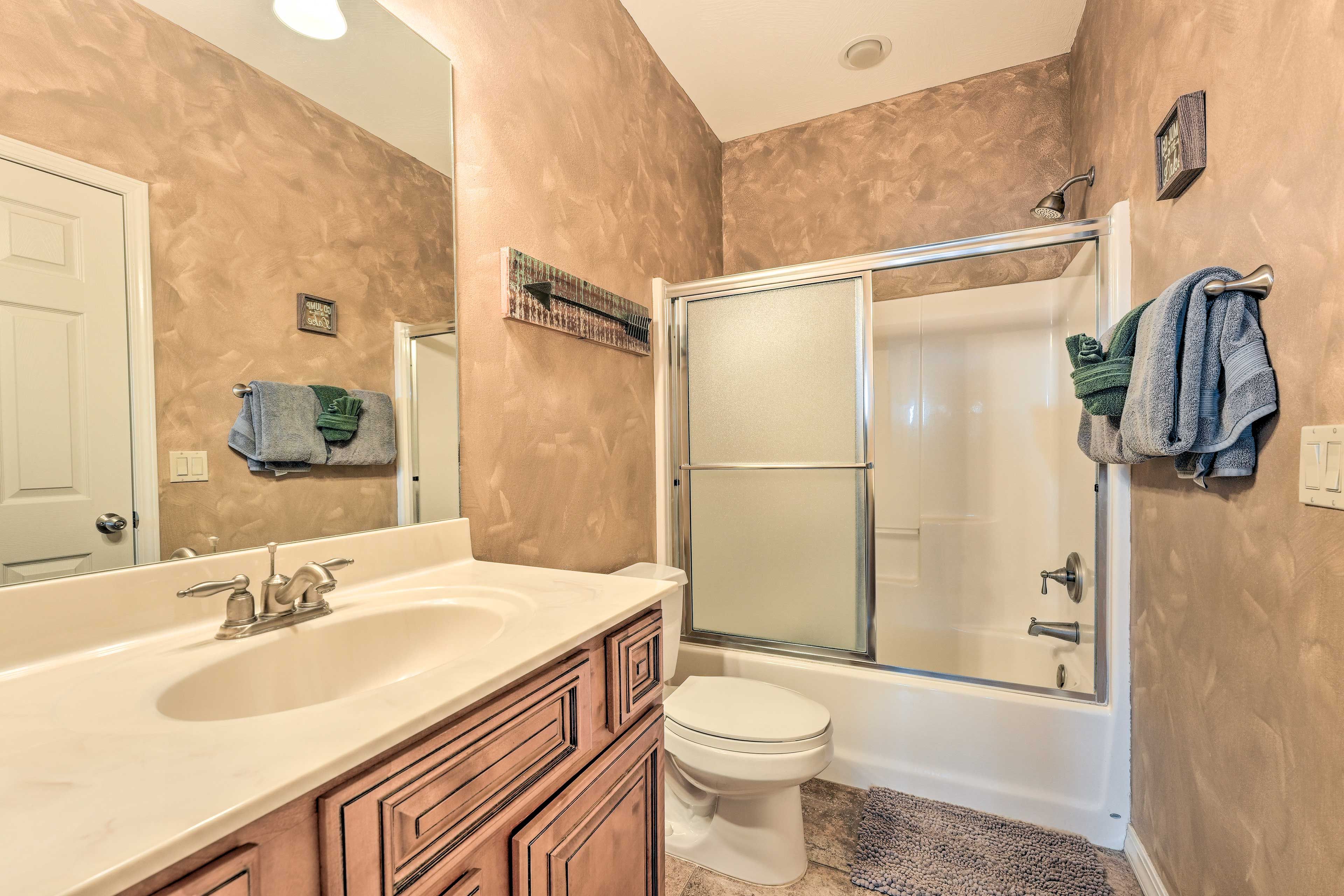 Full Bathroom