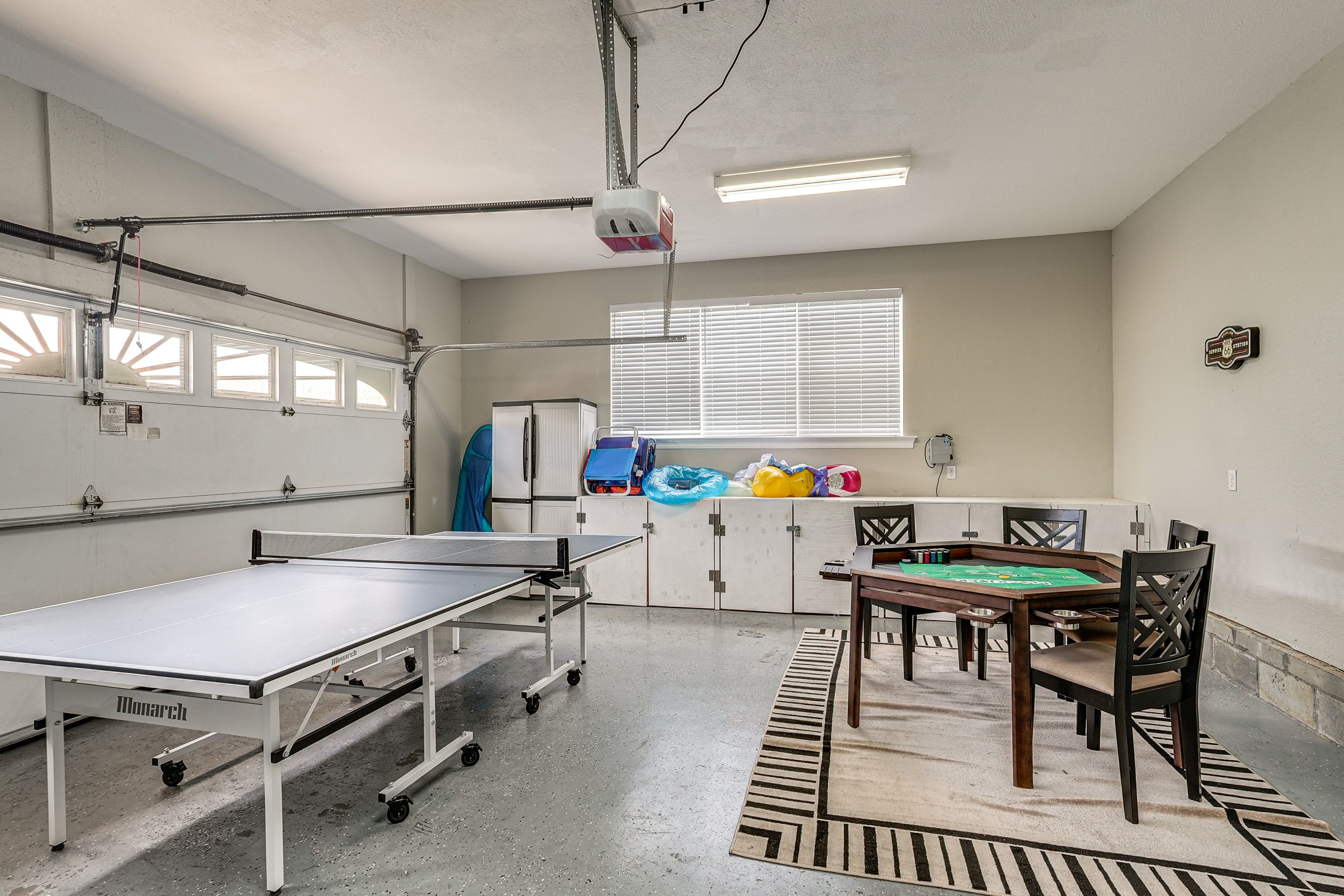 Garage Game Room | Ping-Pong Table | Poker Table | Dartboard