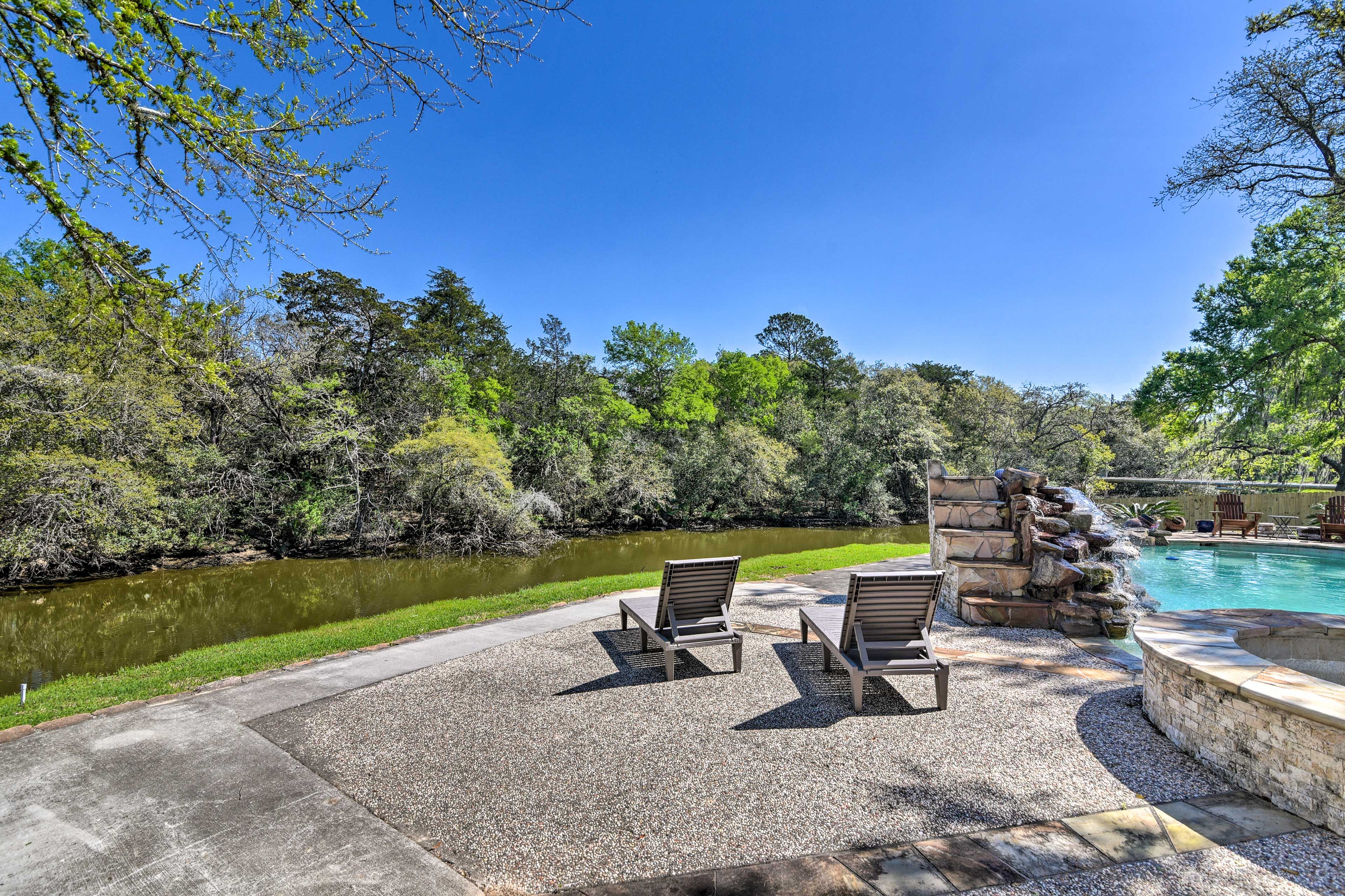 Bayfront Location