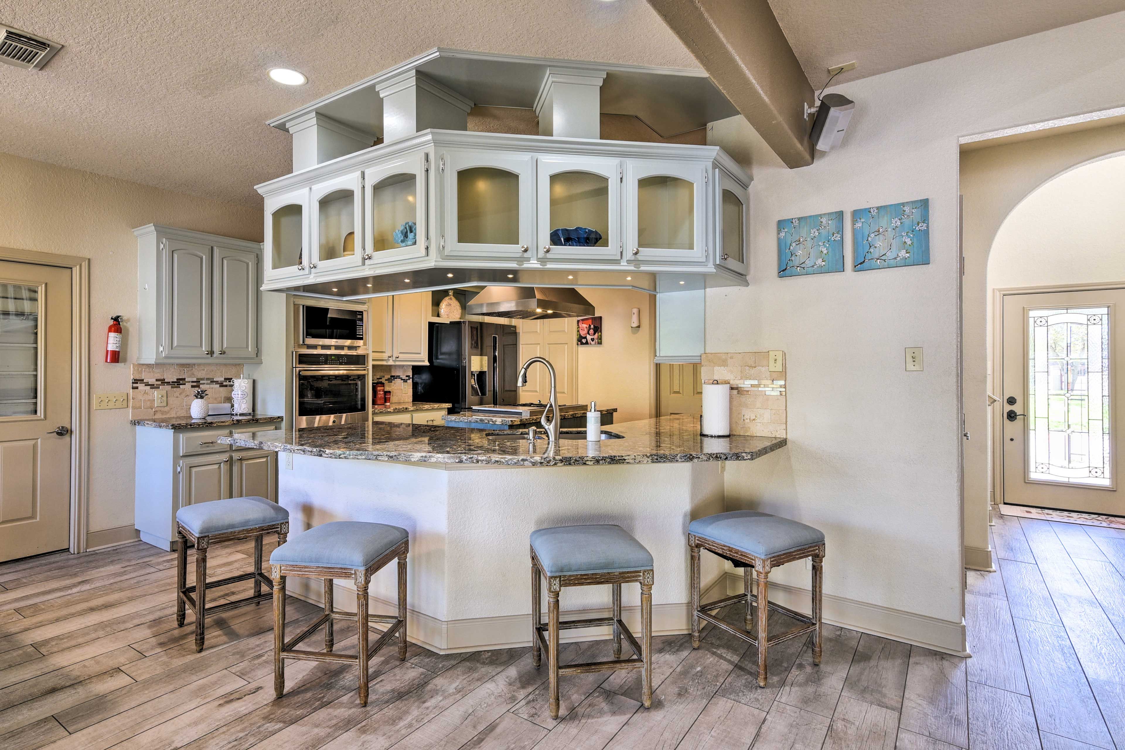 Kitchen | 1st Floor