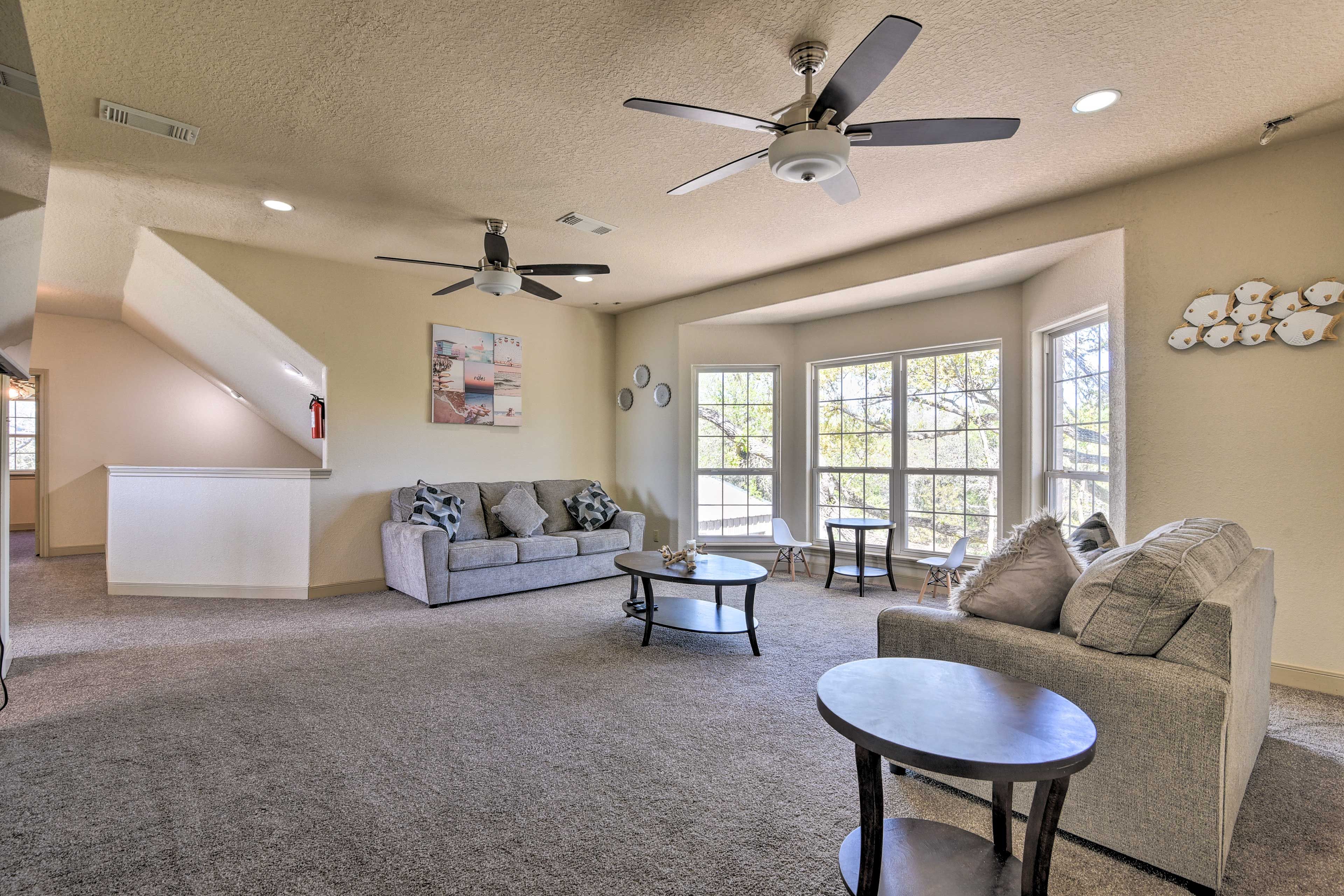 Living Room | 2nd Floor | Smart TV