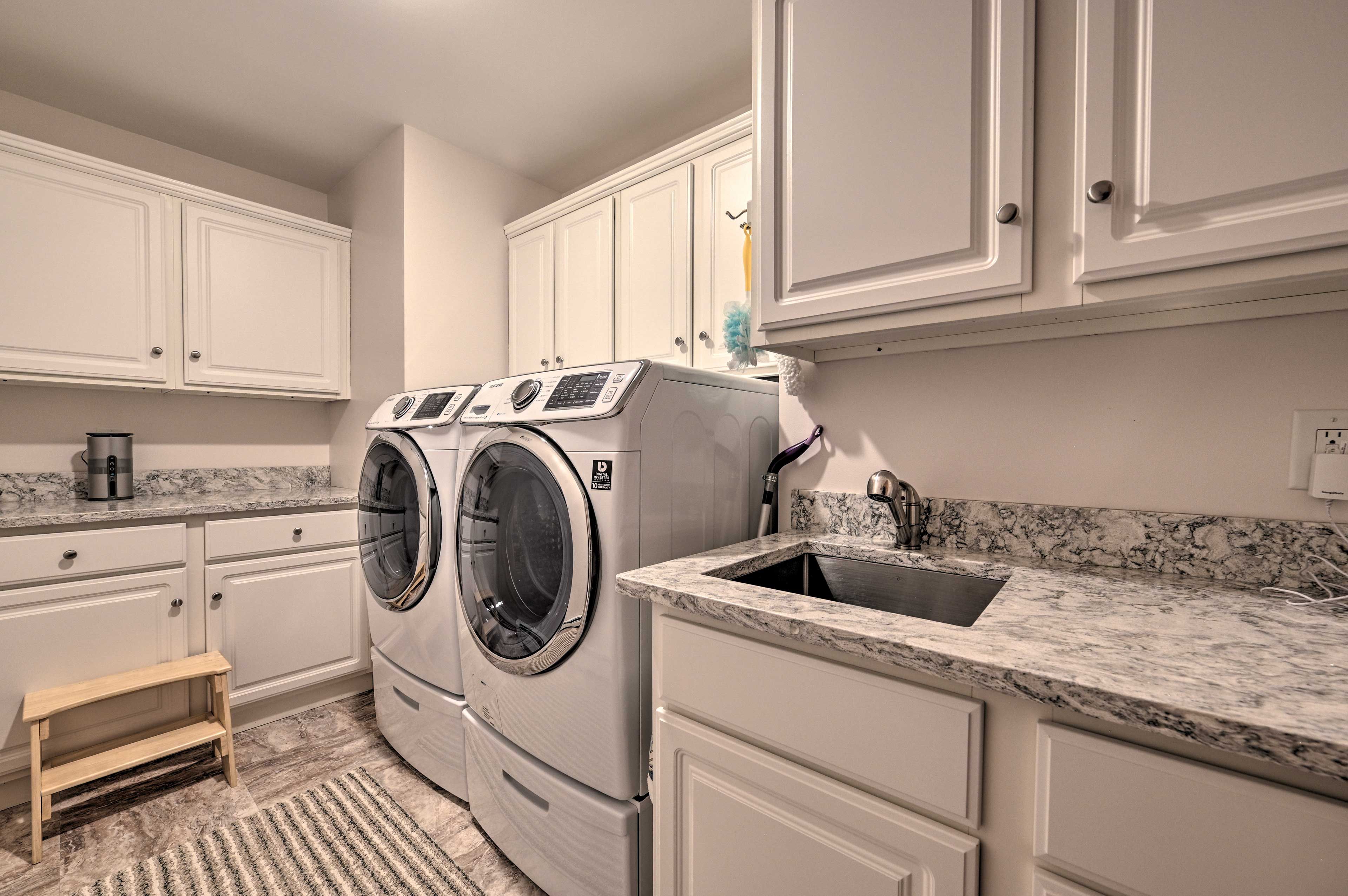Laundry Area | Washer/Dryer | Laundry Detergent