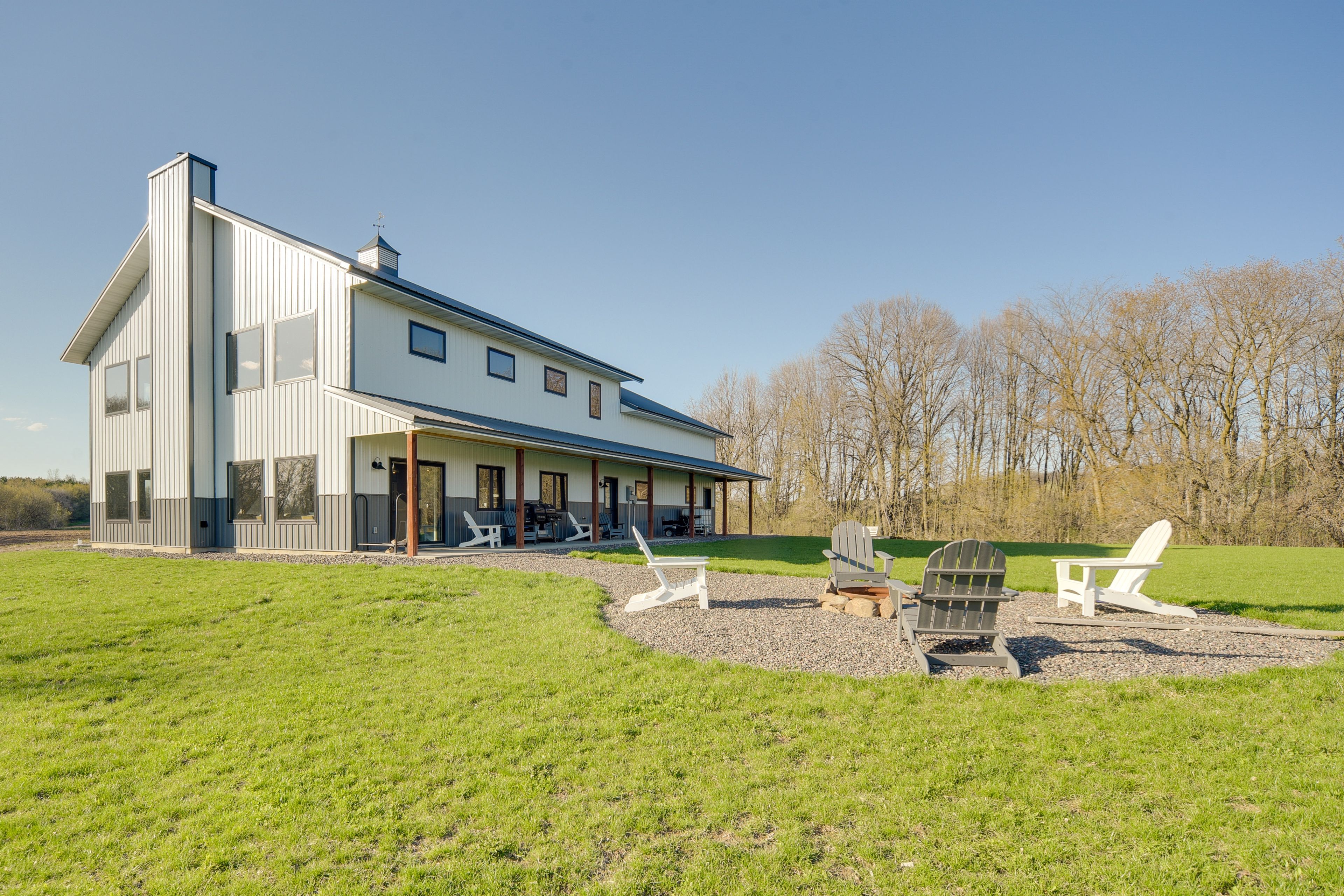 Prairie Farm Vacation Rental | 3BR | 2BA | Step-Free Access | 2,400 Sq Ft