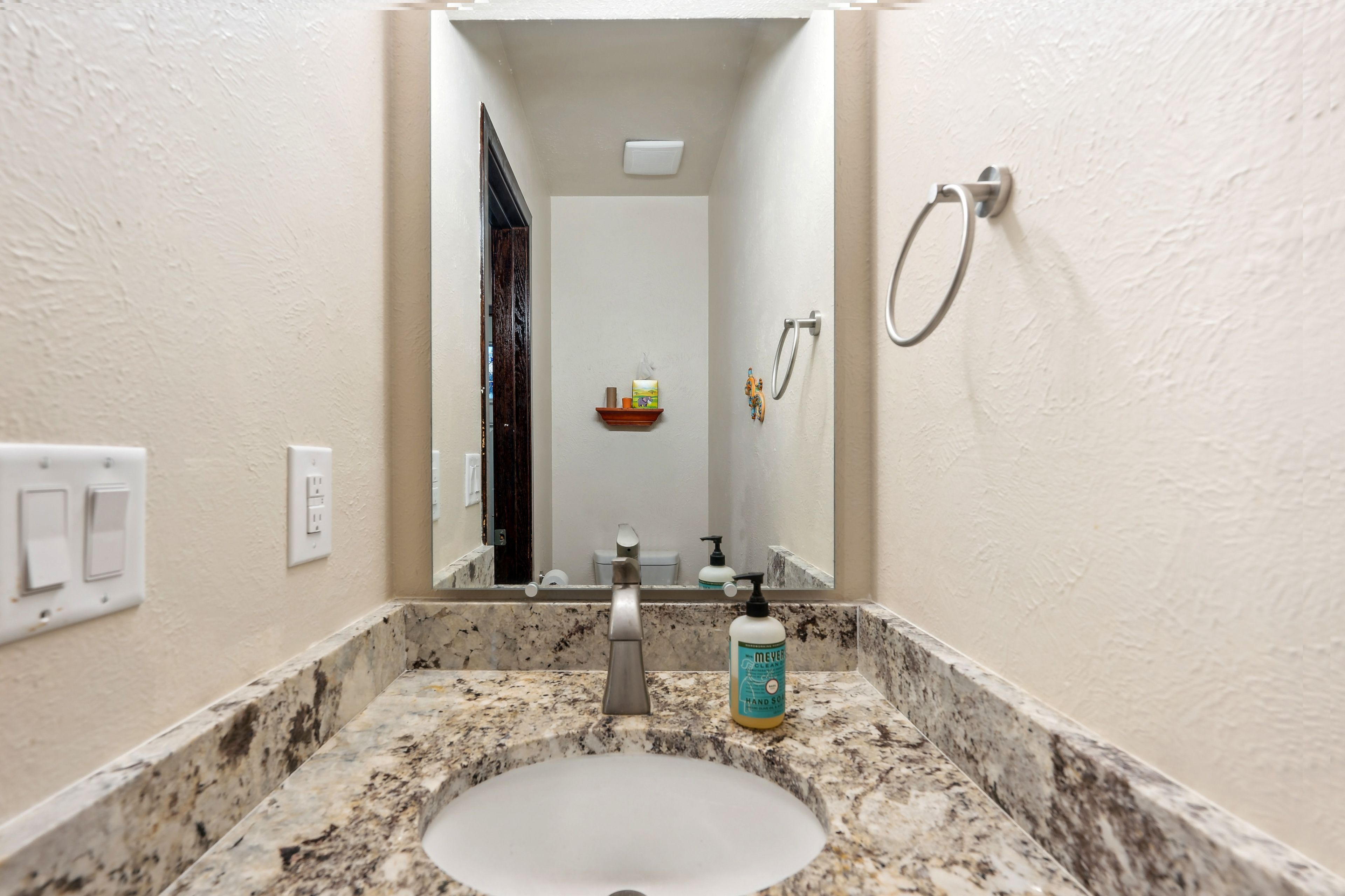 Half Bathroom | Towels Provided | Complimentary Toiletries